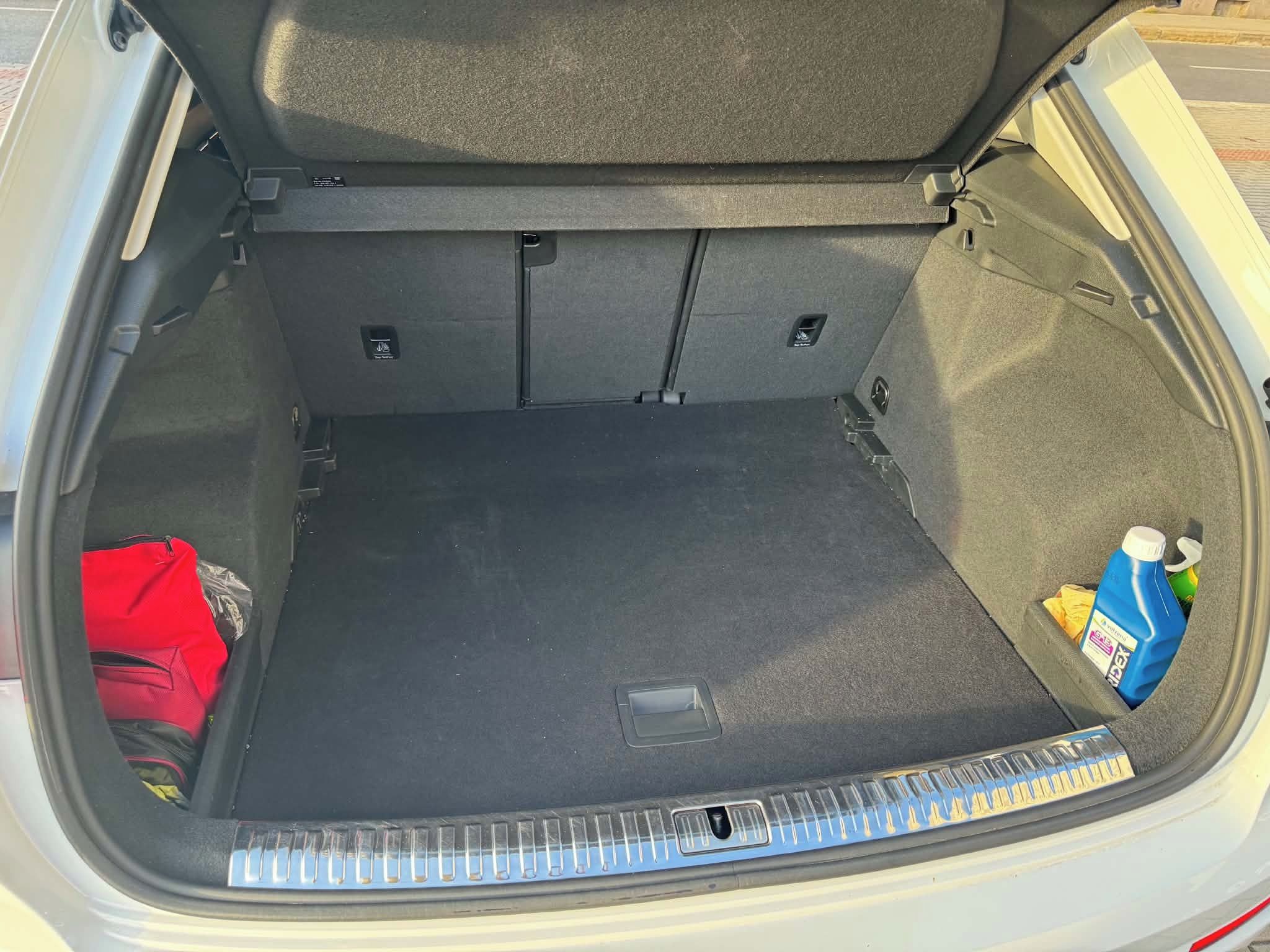Audi Q3, Audi Q3 4.0 TFSI S-tronic - fotka 4