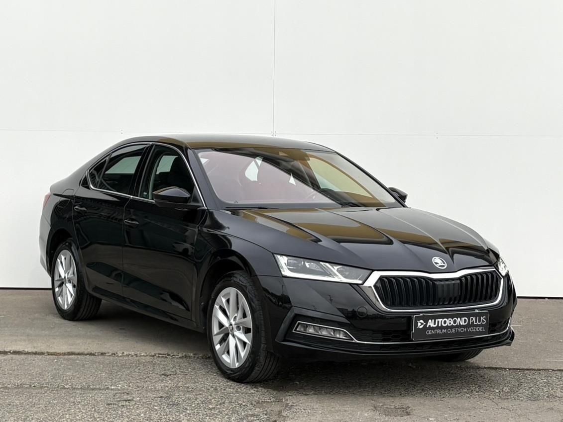 Škoda Octavia, 1.5 TSI DSG / 110 kW Style Plu - fotka 6