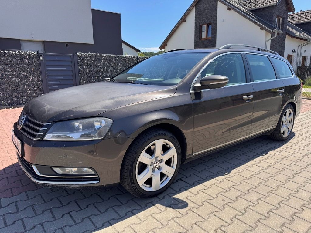 Volkswagen Passat, Variant B7 2,0 TDI 103kW DSG - fotka 4