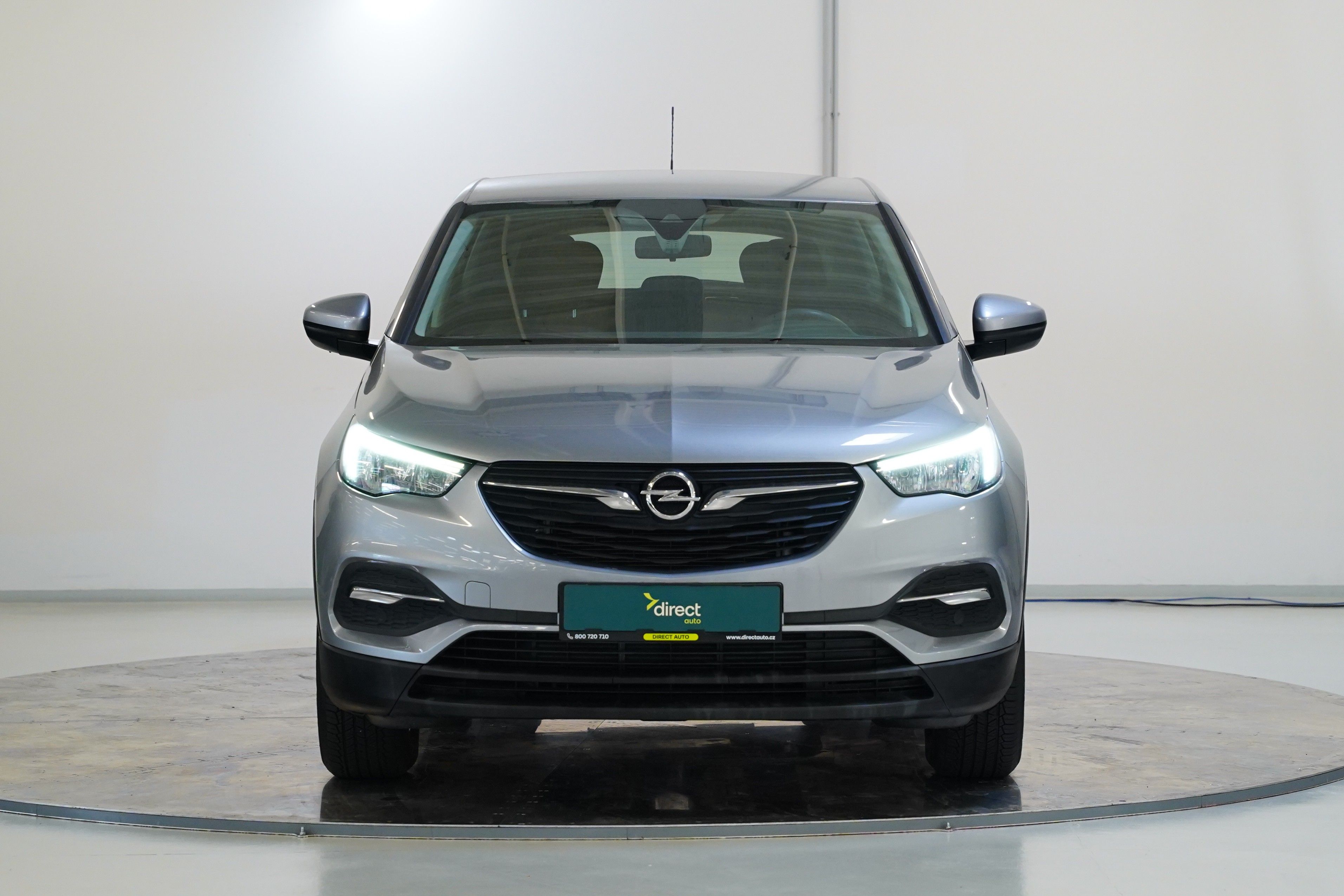 Opel Crossland X, 1.2 Turbo 90 kW - fotka 4