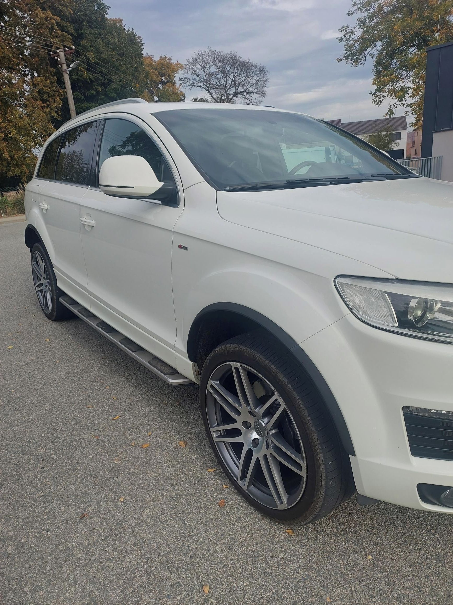 Audi Q7, 4,2TDi S line - fotka 2
