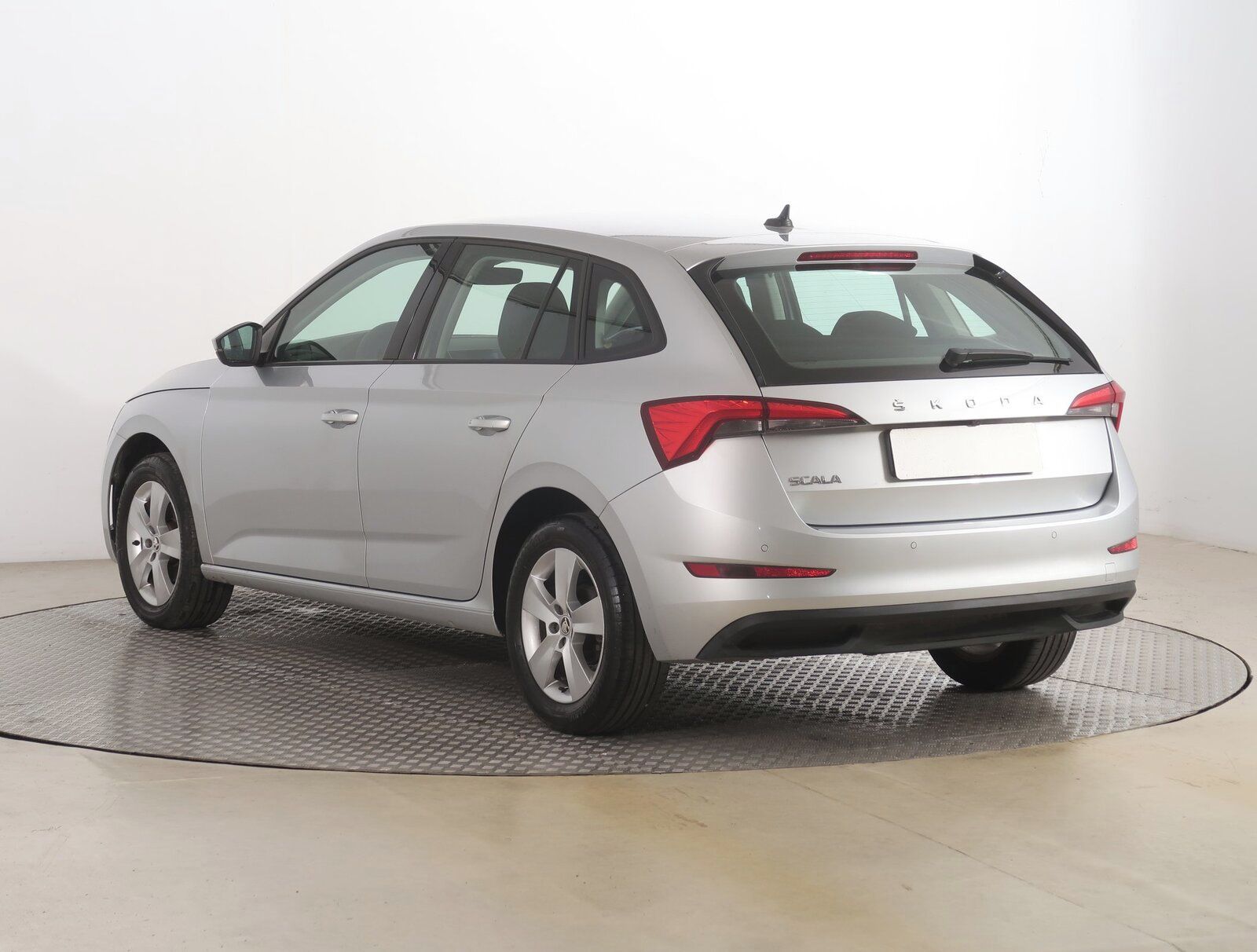 Škoda Scala, 1.0 TSI, Serv.kniha - fotka 4