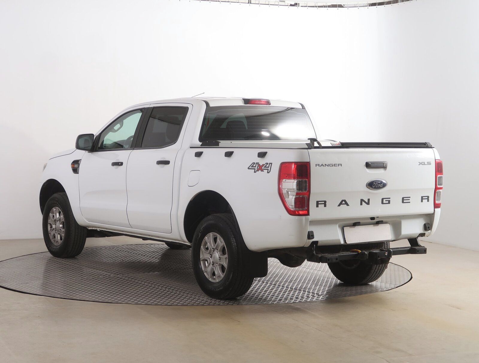 Ford Ranger, 2.2 TDCi, 4X4, Serv.kniha - fotka 4