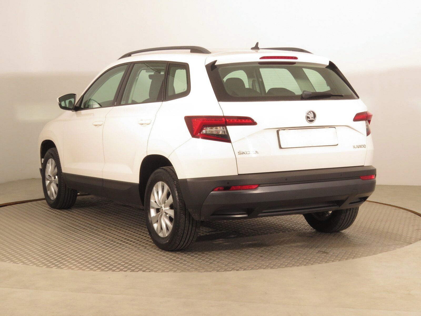 Škoda Karoq, 1.6 TDI, Ambition, Navi - fotka 4