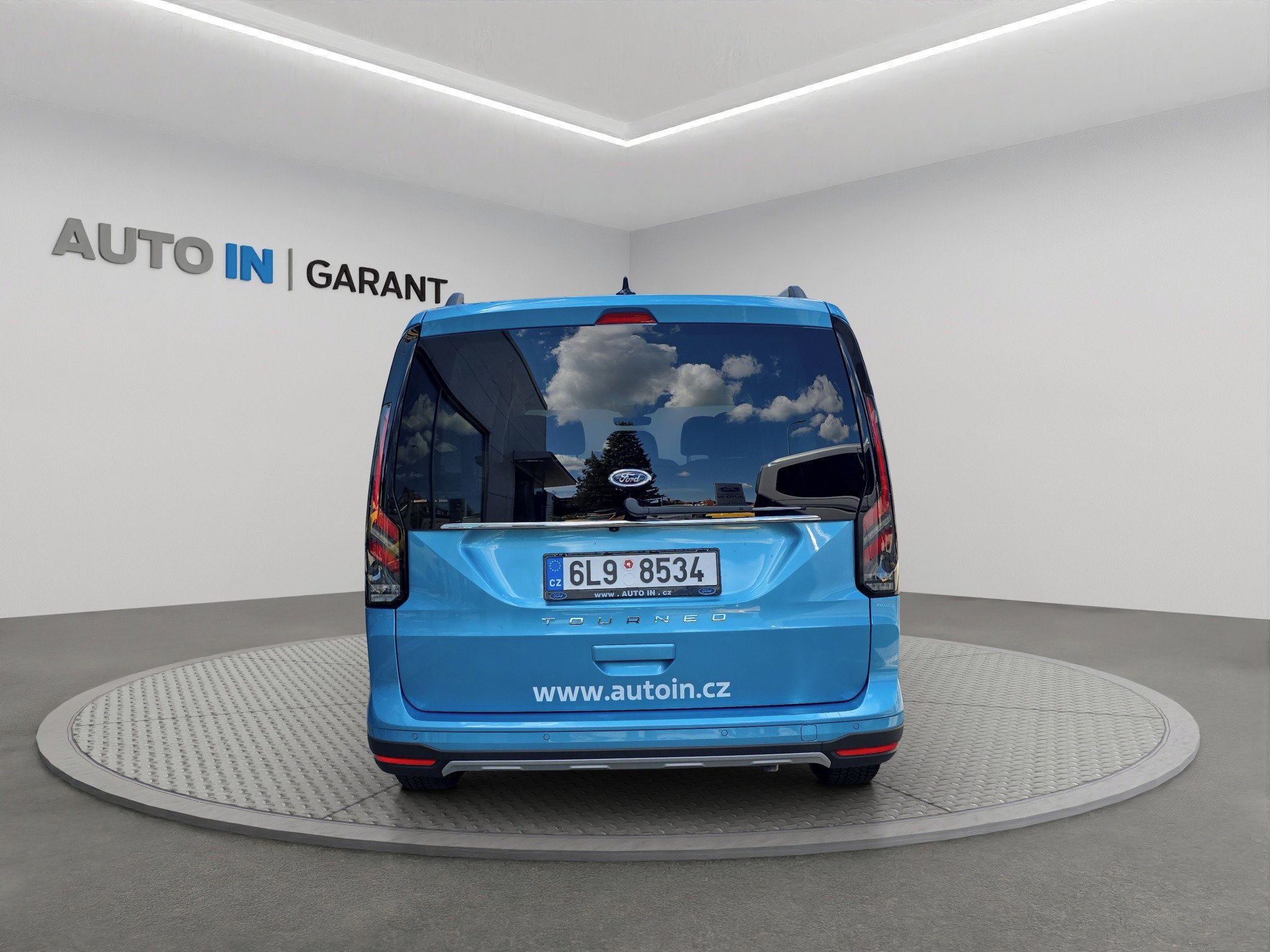 Ford Tourneo Connect, Grand Tourneo, automat, 7 - fotka 3