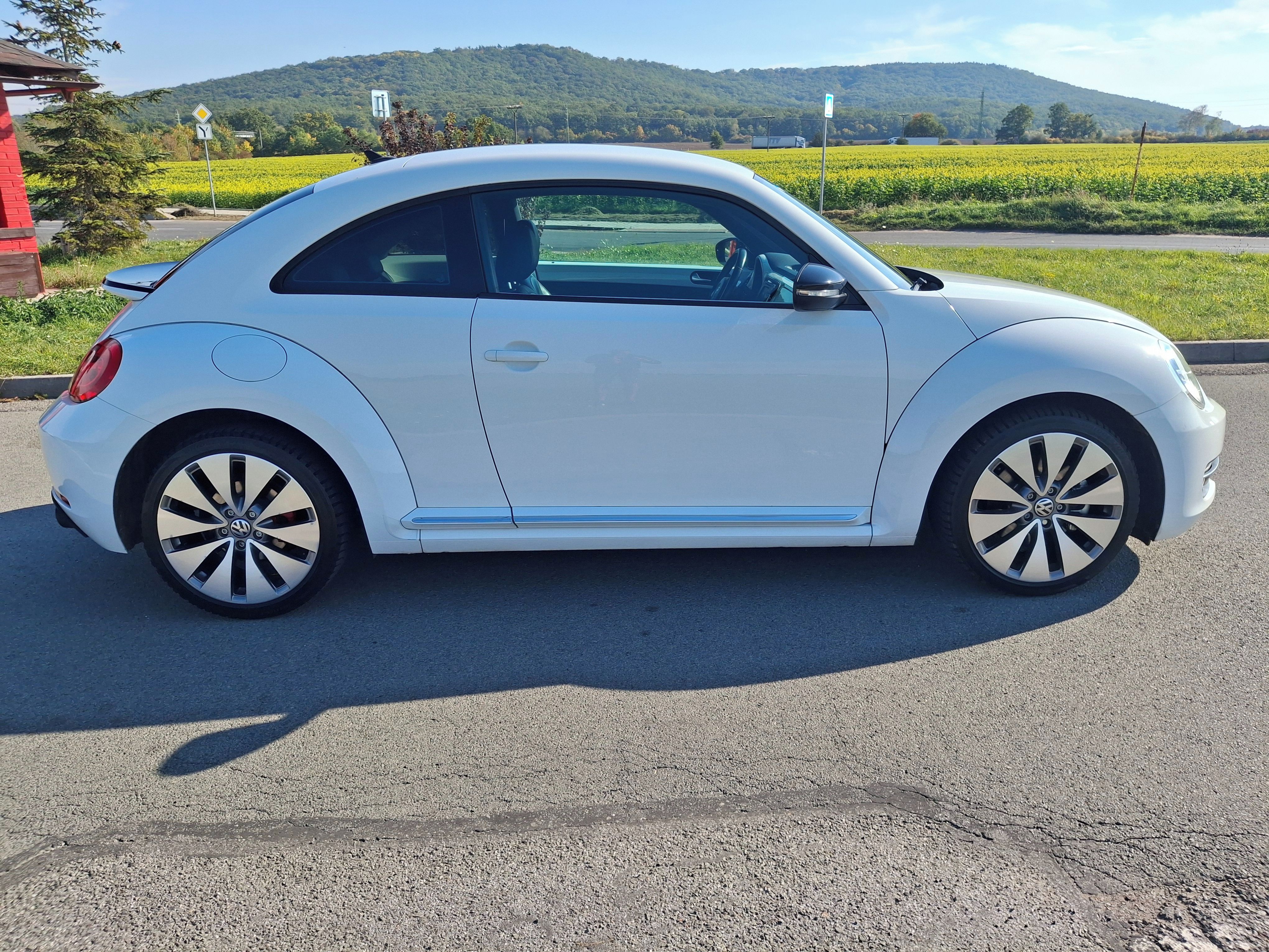 Volkswagen Beetle, 2,0 TFSI 147 KW DSG 18" ALU - fotka 4