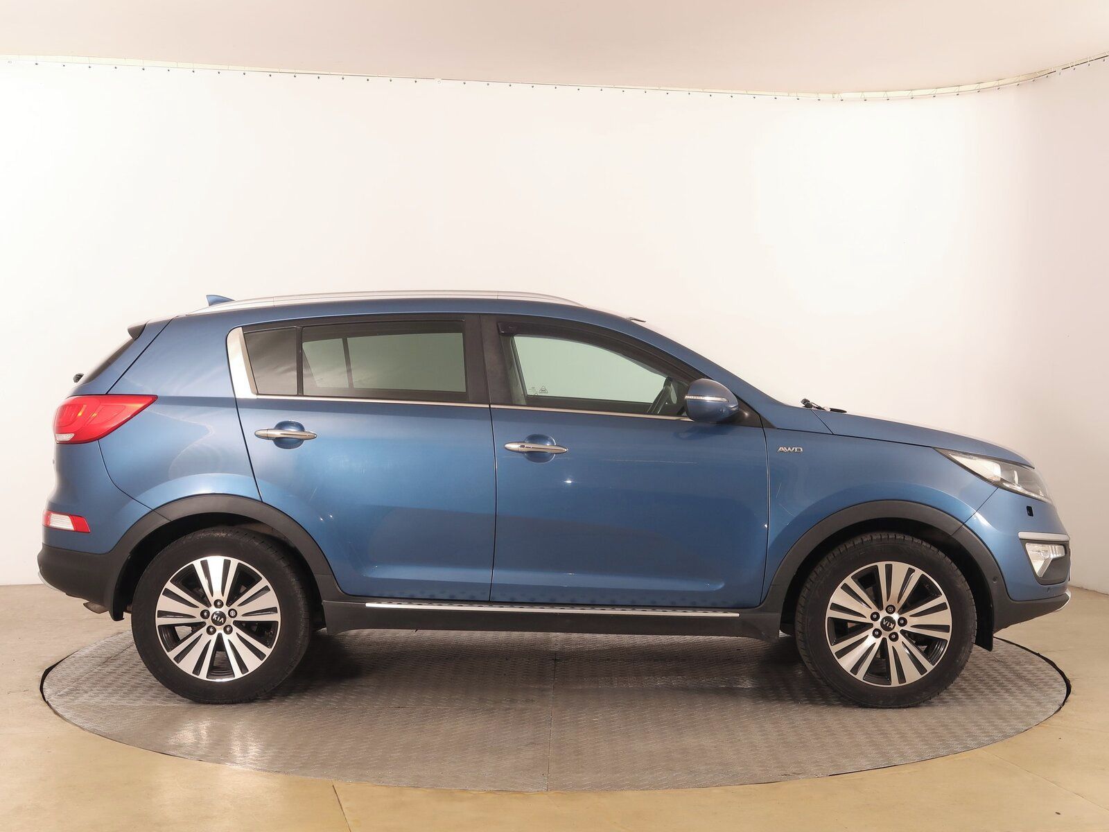 Kia Sportage, 2.0 CRDi, 4X4, Serv.kniha - fotka 6