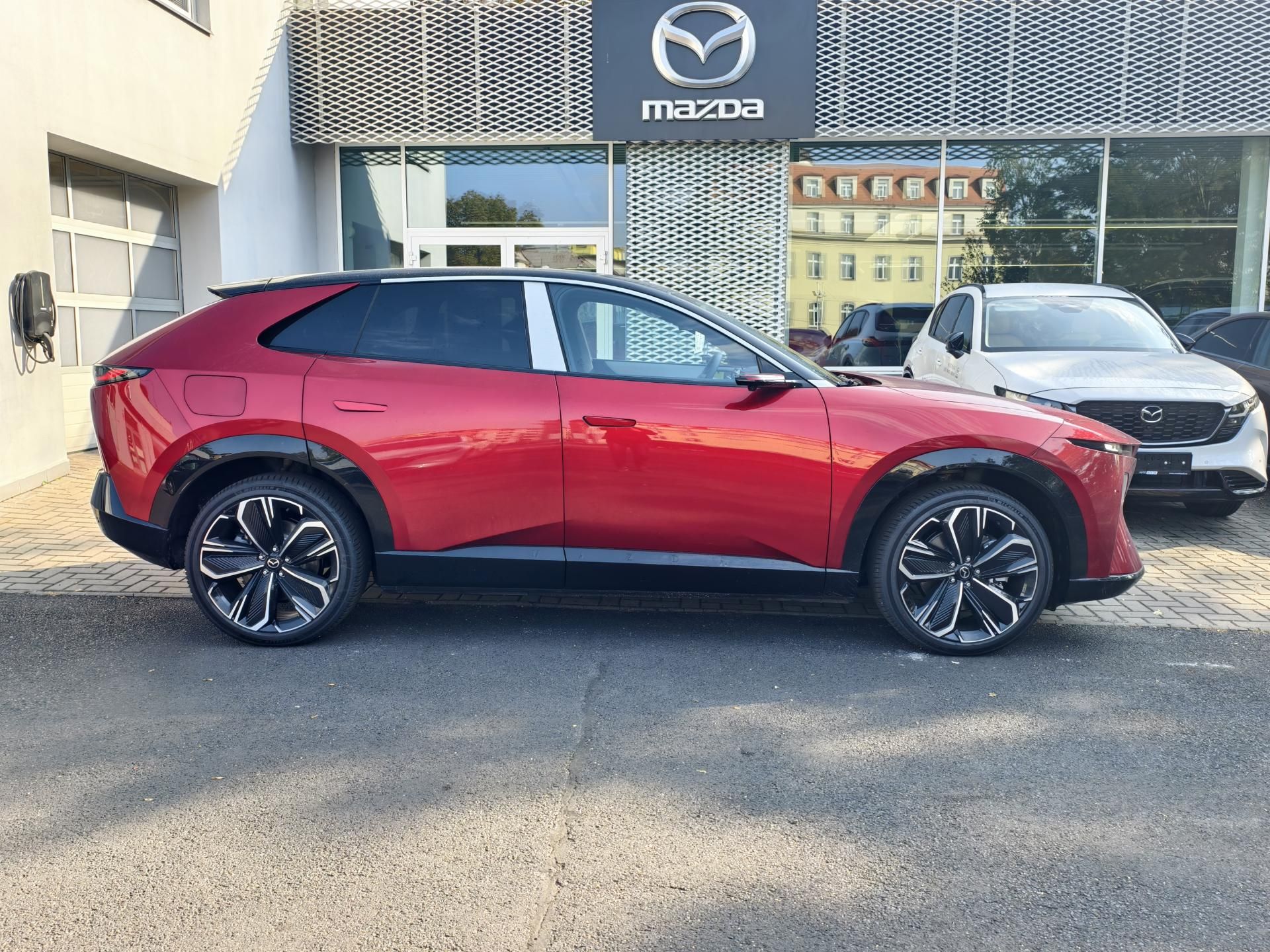Mazda CX-6e, TAKUMI plus + dobíjecí karta - fotka 4