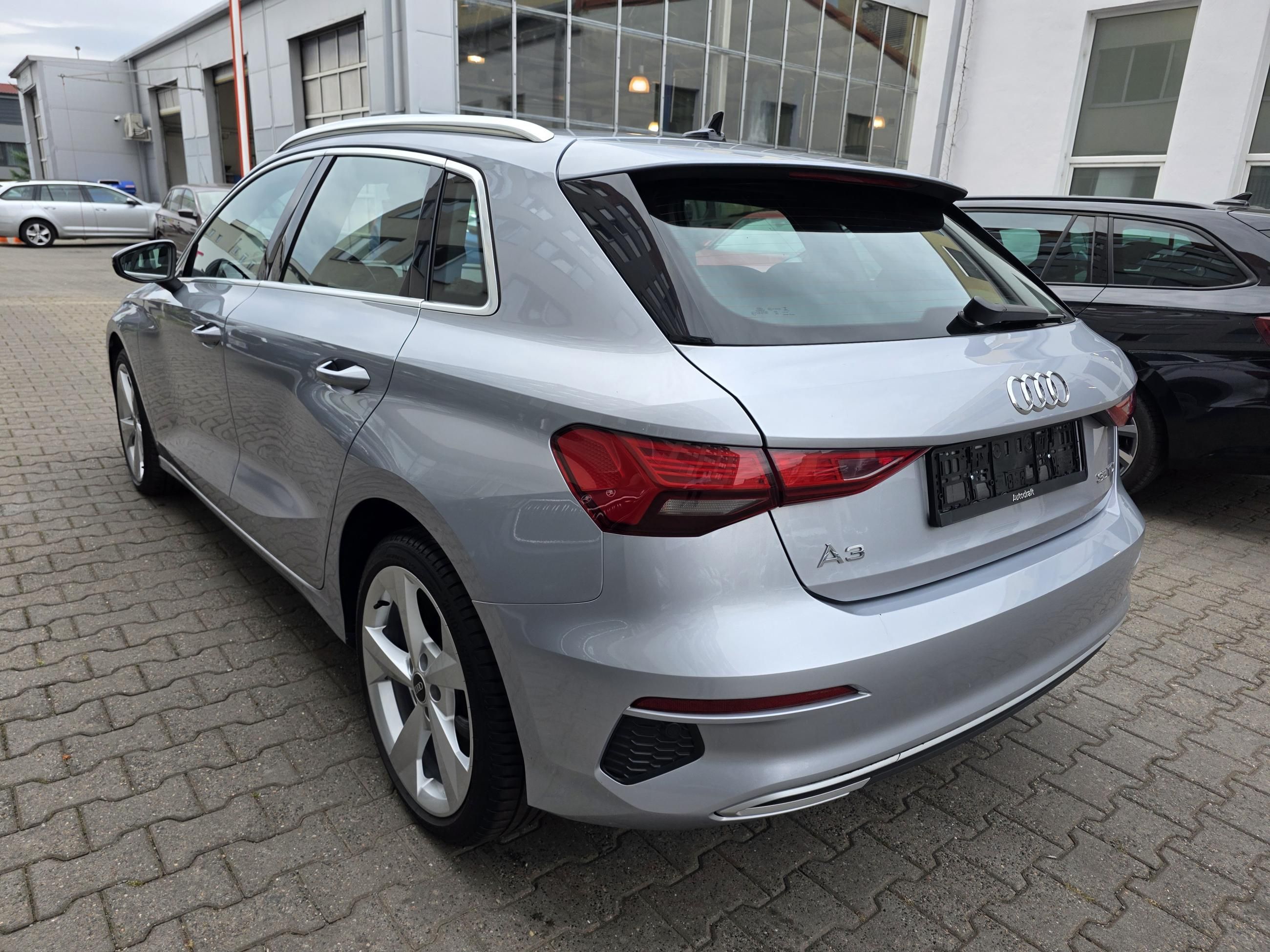 Audi A3, Sportback 35 TDI S-tronic - fotka 4