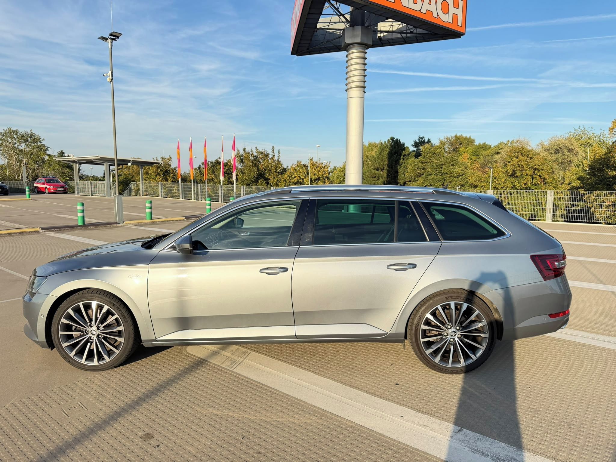 Škoda Superb, L&K 2.0 TSI 206kW 4x4 DSG - fotka 4