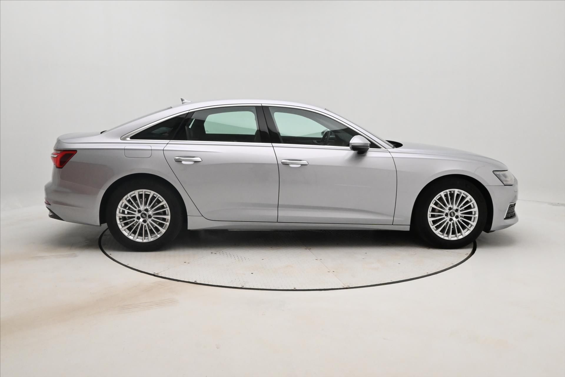 Audi A6, 2,0 TDI  150kW QUATTRO Záruka - fotka 4