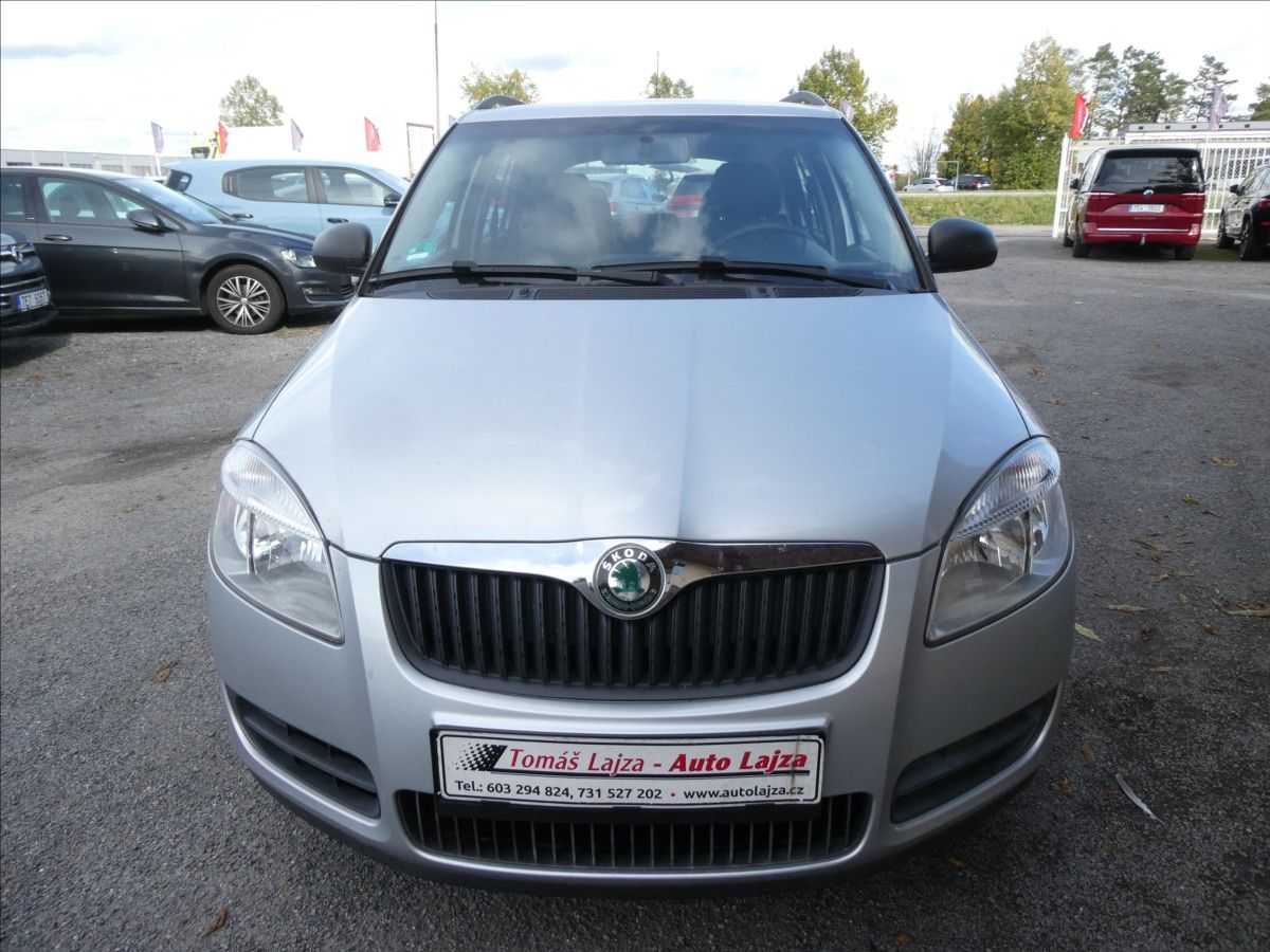 Škoda Fabia, 1,4 16V 63kW závěs, serviska - fotka 2