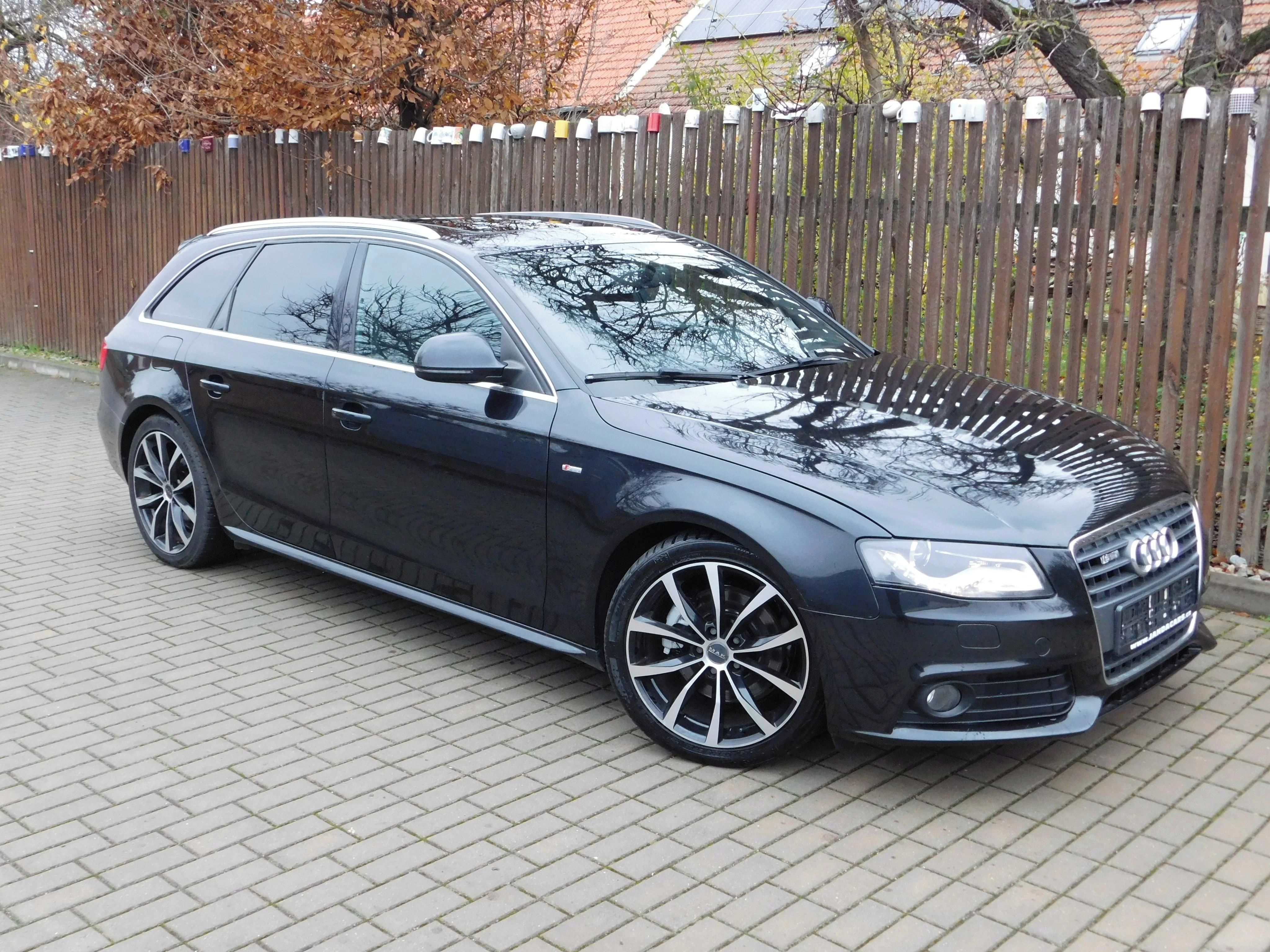 Audi A4, A4 Sline,,AUTOMAT,řazení F1