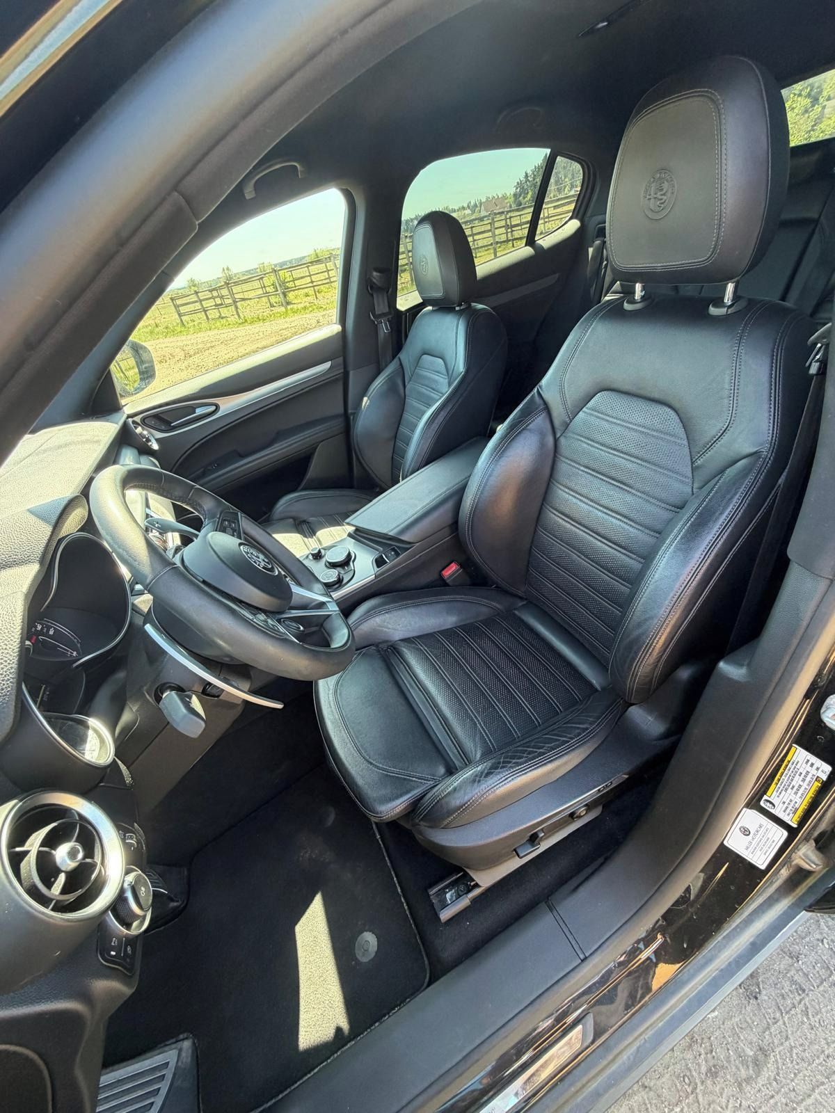 Alfa Romeo Stelvio, Alfa Romeo Stelvio Ti Sport - fotka 4