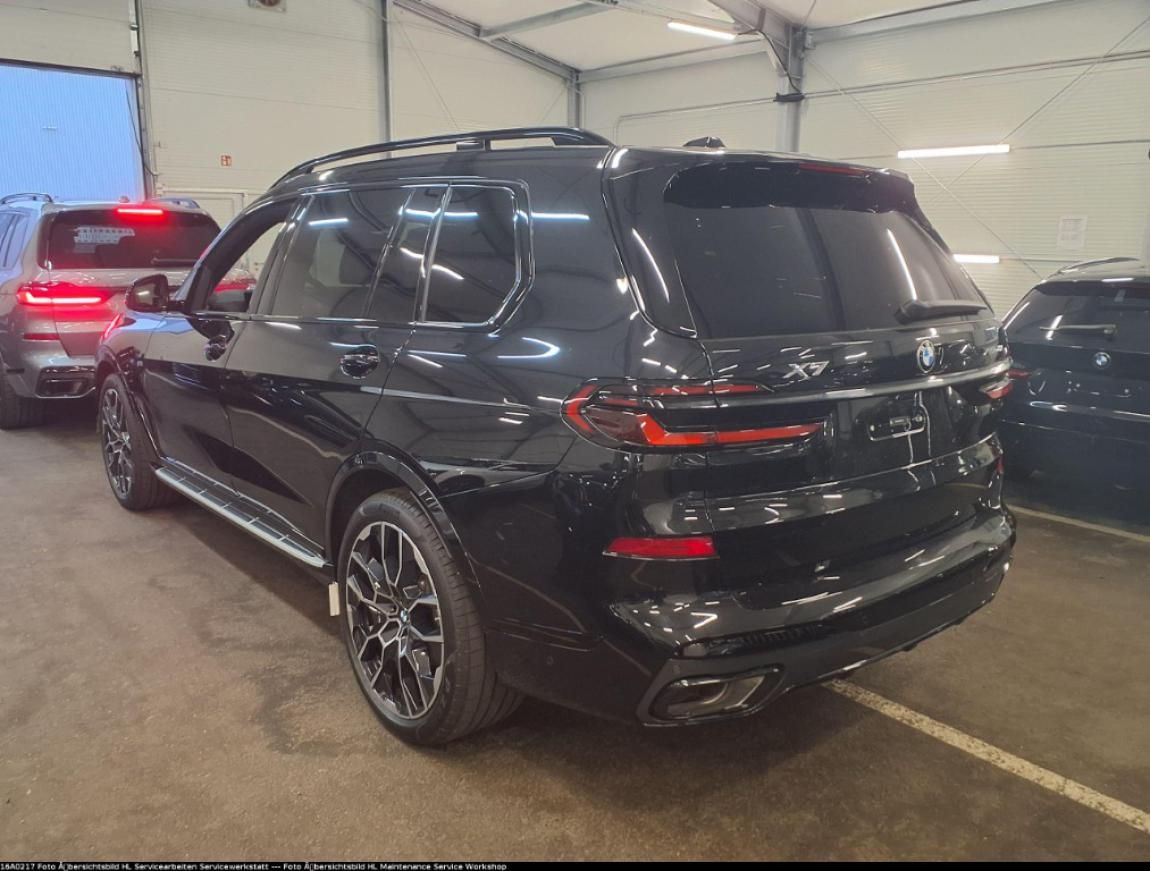 BMW X7, xDrive 40i - fotka 6