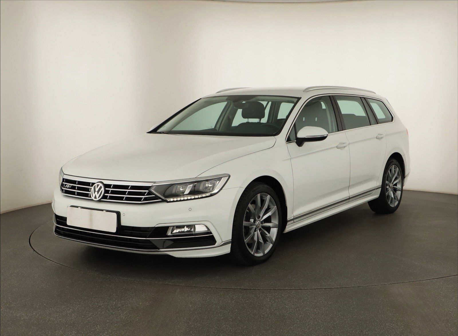 Volkswagen Passat, 2.0 TDI, Highline, Automat, ČR - fotka 3