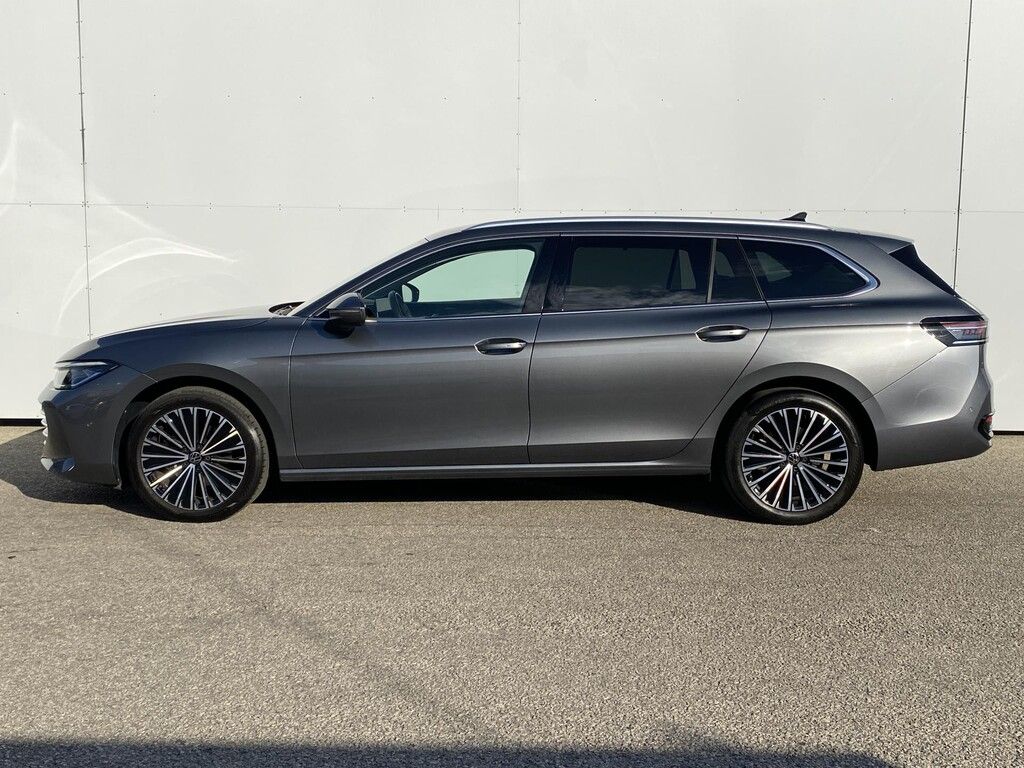 Volkswagen Passat, 2,0 TDI 110 kW Elegance - fotka 4