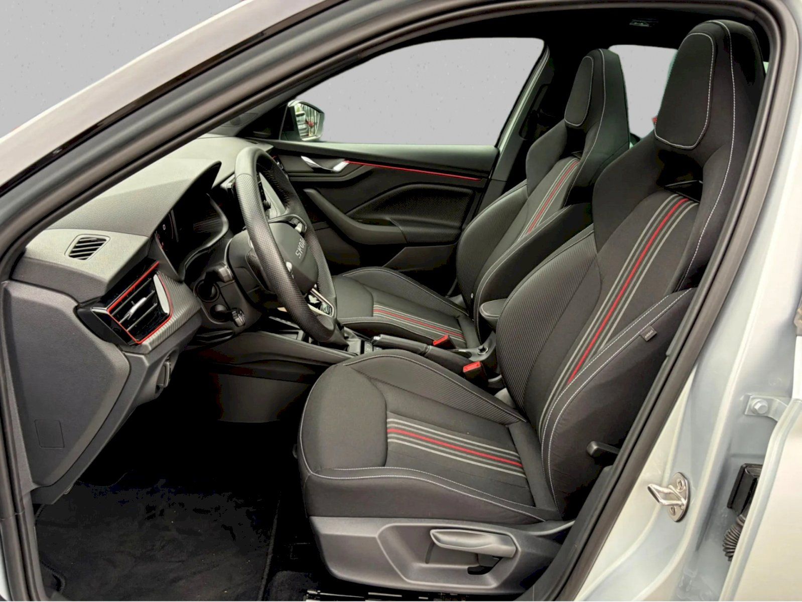 Škoda Kamiq, TSI 1.5/110kW Monte Carlo - fotka 6