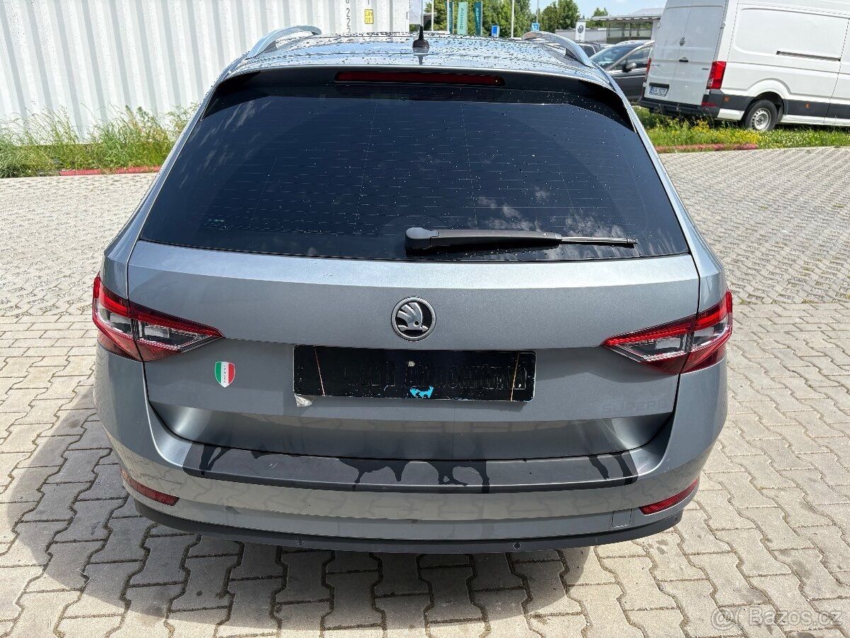 Škoda Superb, Škoda Superb III výbava a stav - fotka 4
