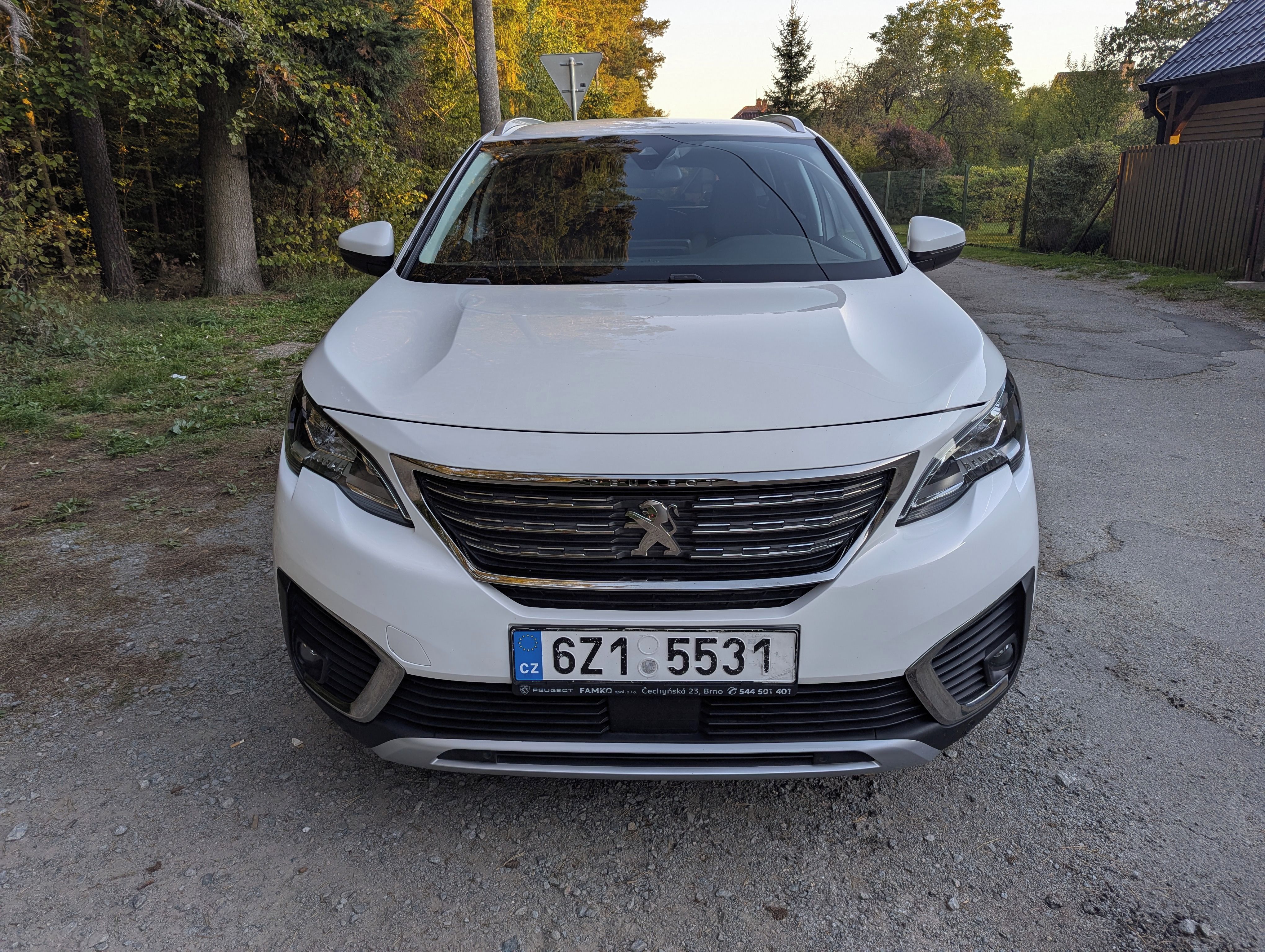 Peugeot 5008, 110 kW, Allure, CZ,Servisováno - fotka 4