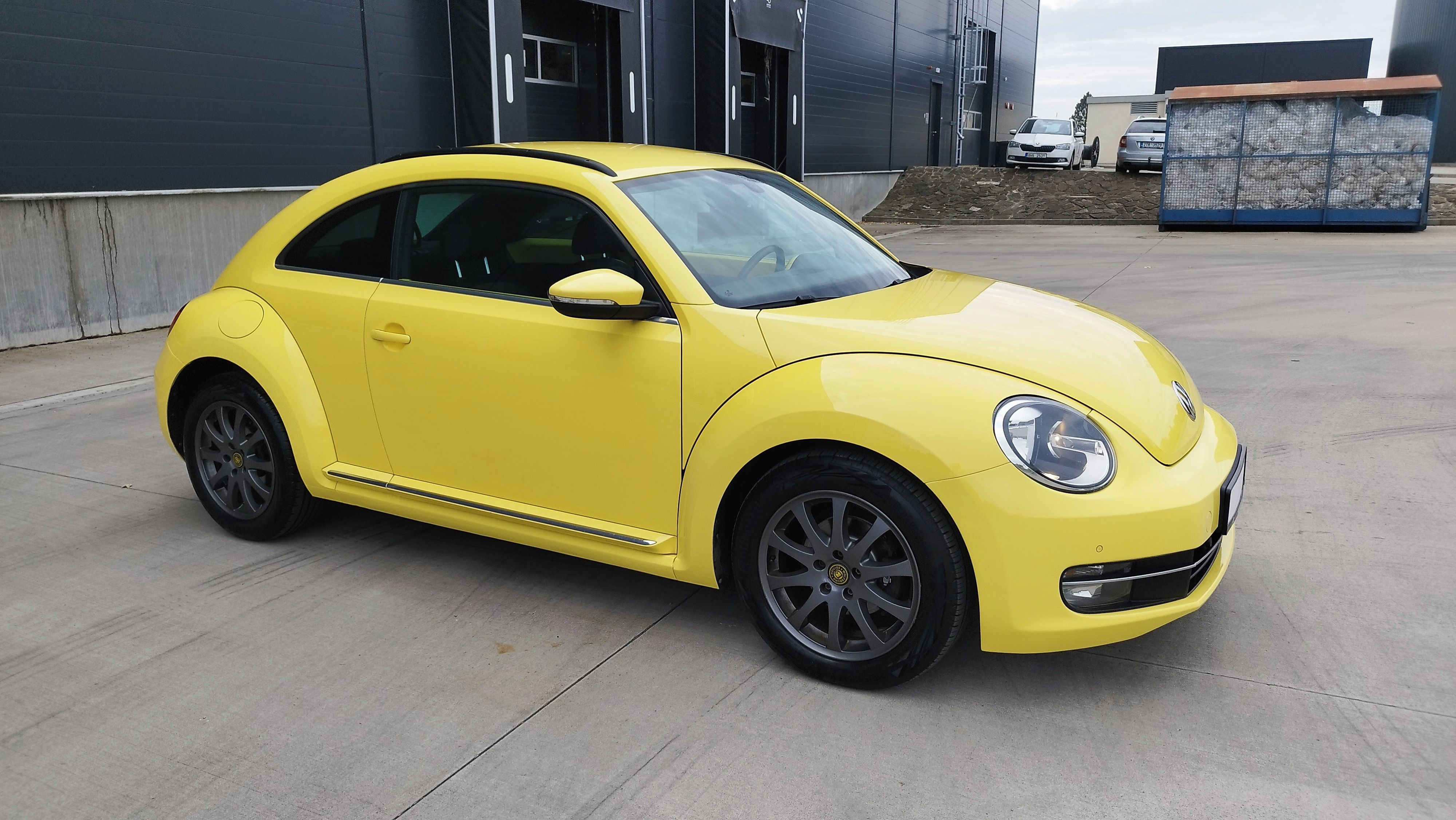 Volkswagen Beetle, 1.6TDI - fotka 2