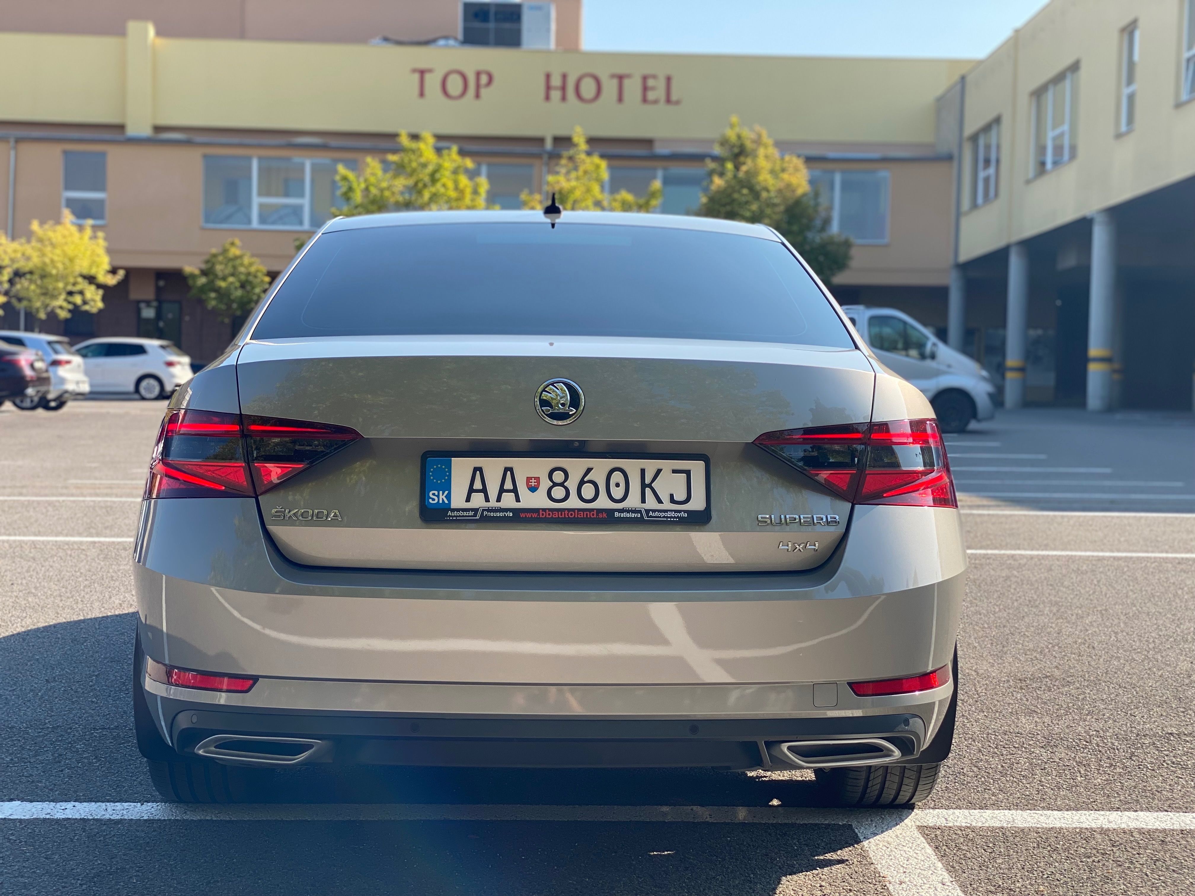 Škoda Superb, L&K2.0TDI 140kw4x4DSS - fotka 6