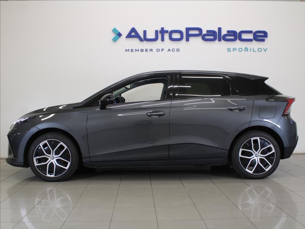 MG MG4, 64kWh Exclusive 22tkm. ČR - fotka 5