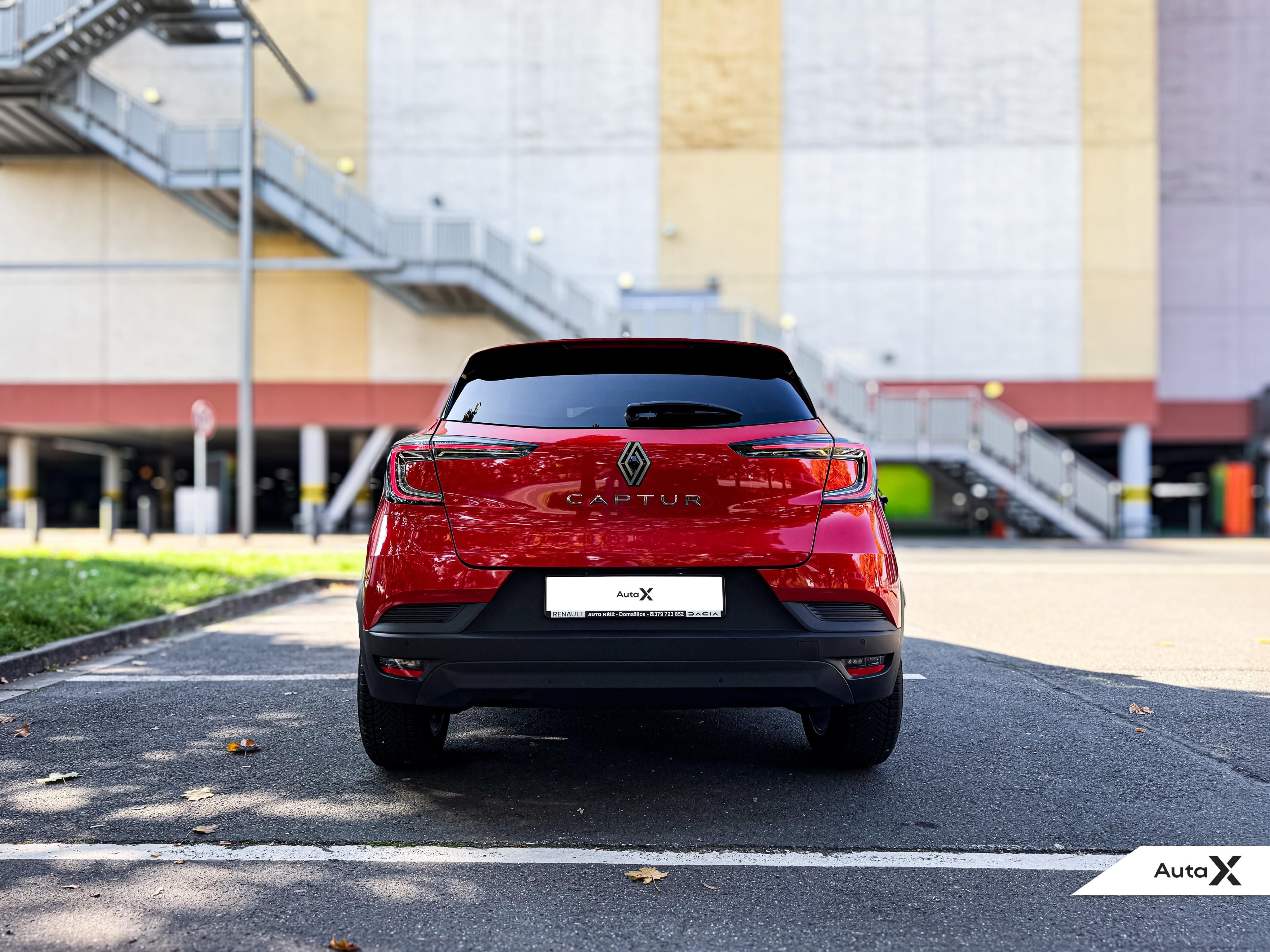 Renault Captur, 1.0 TCe 67 kW (91 k) - fotka 6