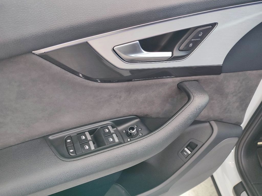Audi Q7, 3.0TDI 200KW ČR TOPSTAV - fotka 6