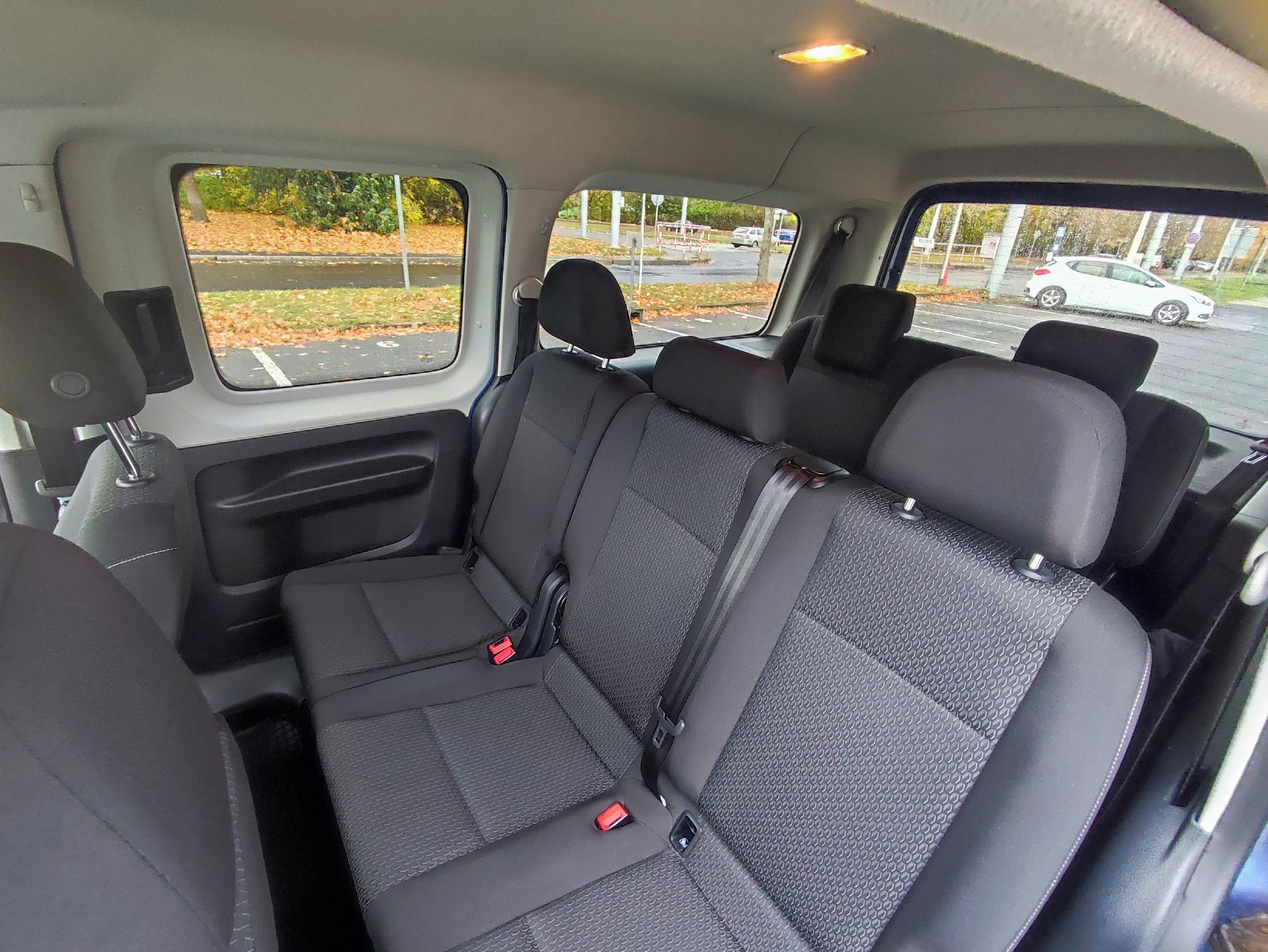 Volkswagen Caddy, CADDY Maxi Trendline 2,0TDi - fotka 5