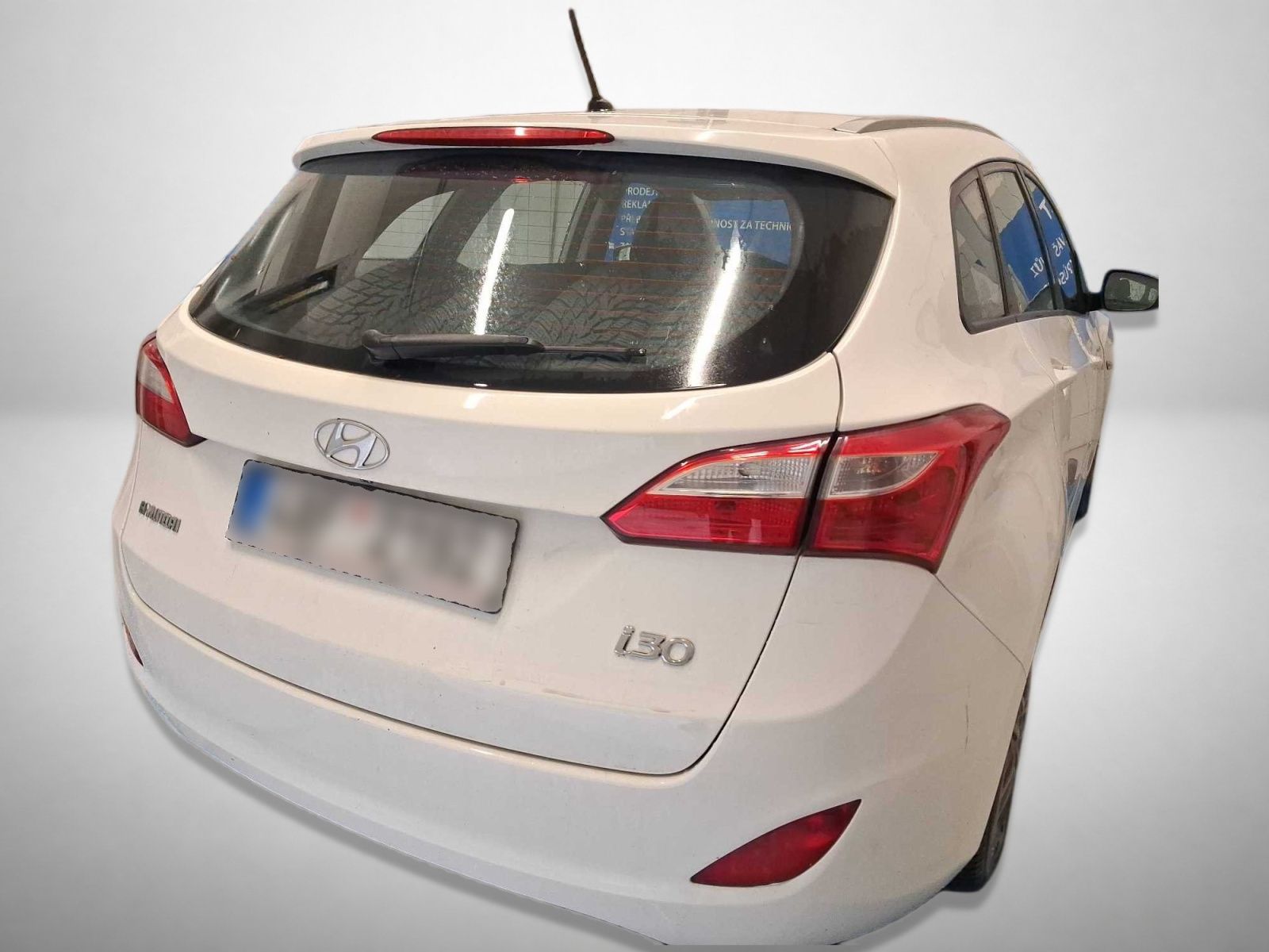 Hyundai i30, 1.6 MPI, Klima, Tempomat - fotka 2