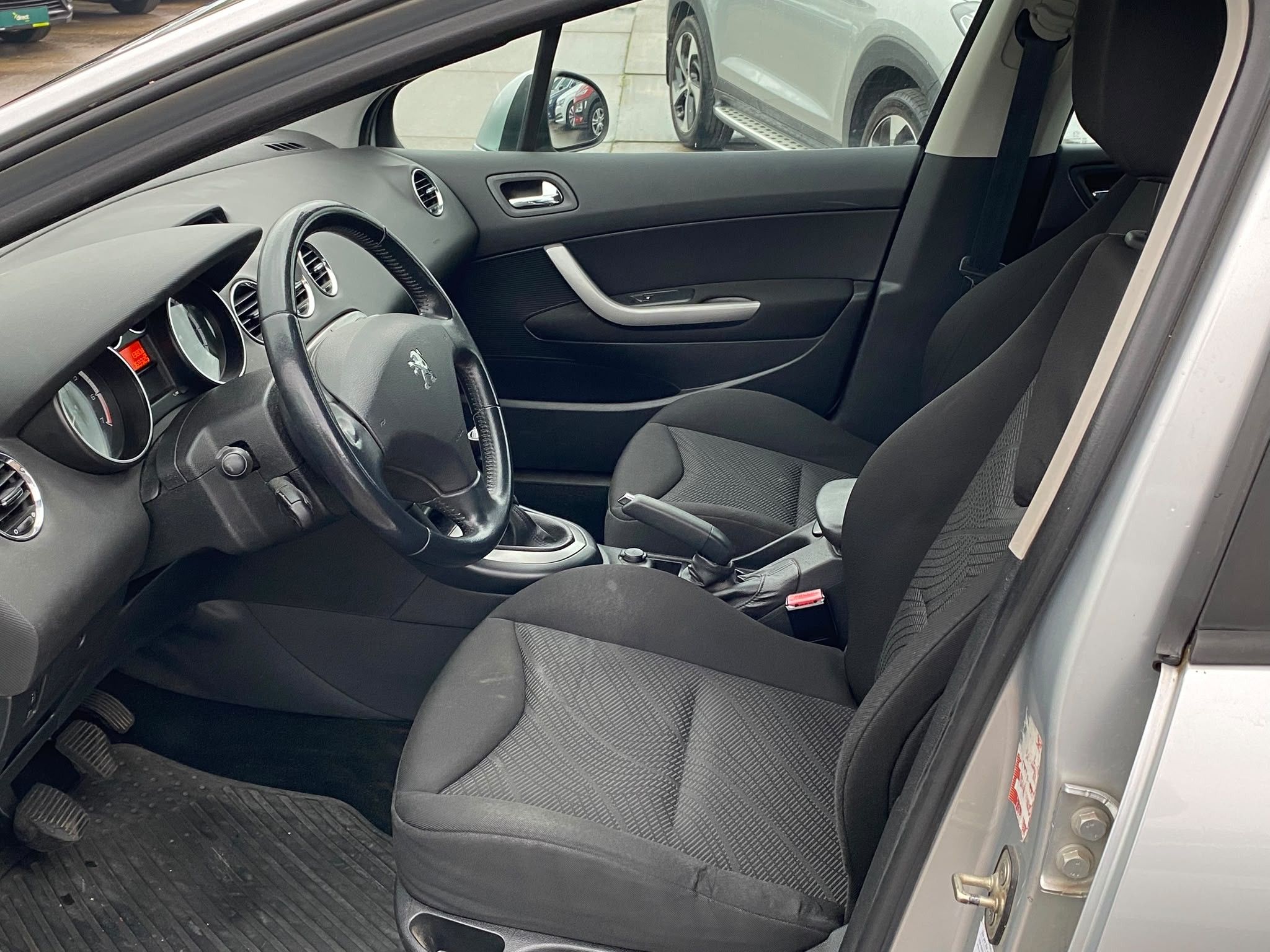 Peugeot 308, 1.6 88KW - fotka 6