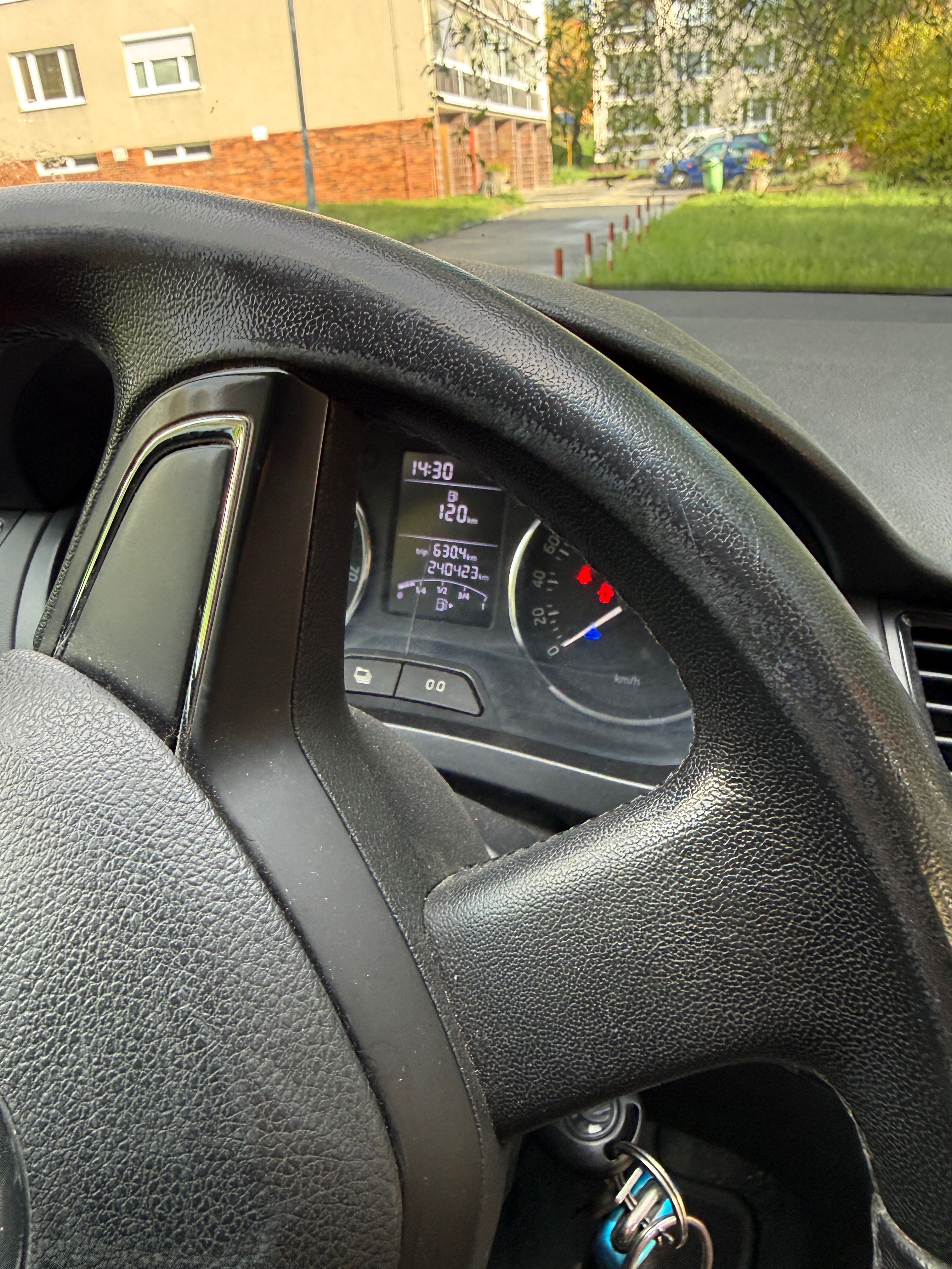 Škoda Rapid, Škoda Rapid 1.2tsi - fotka 3