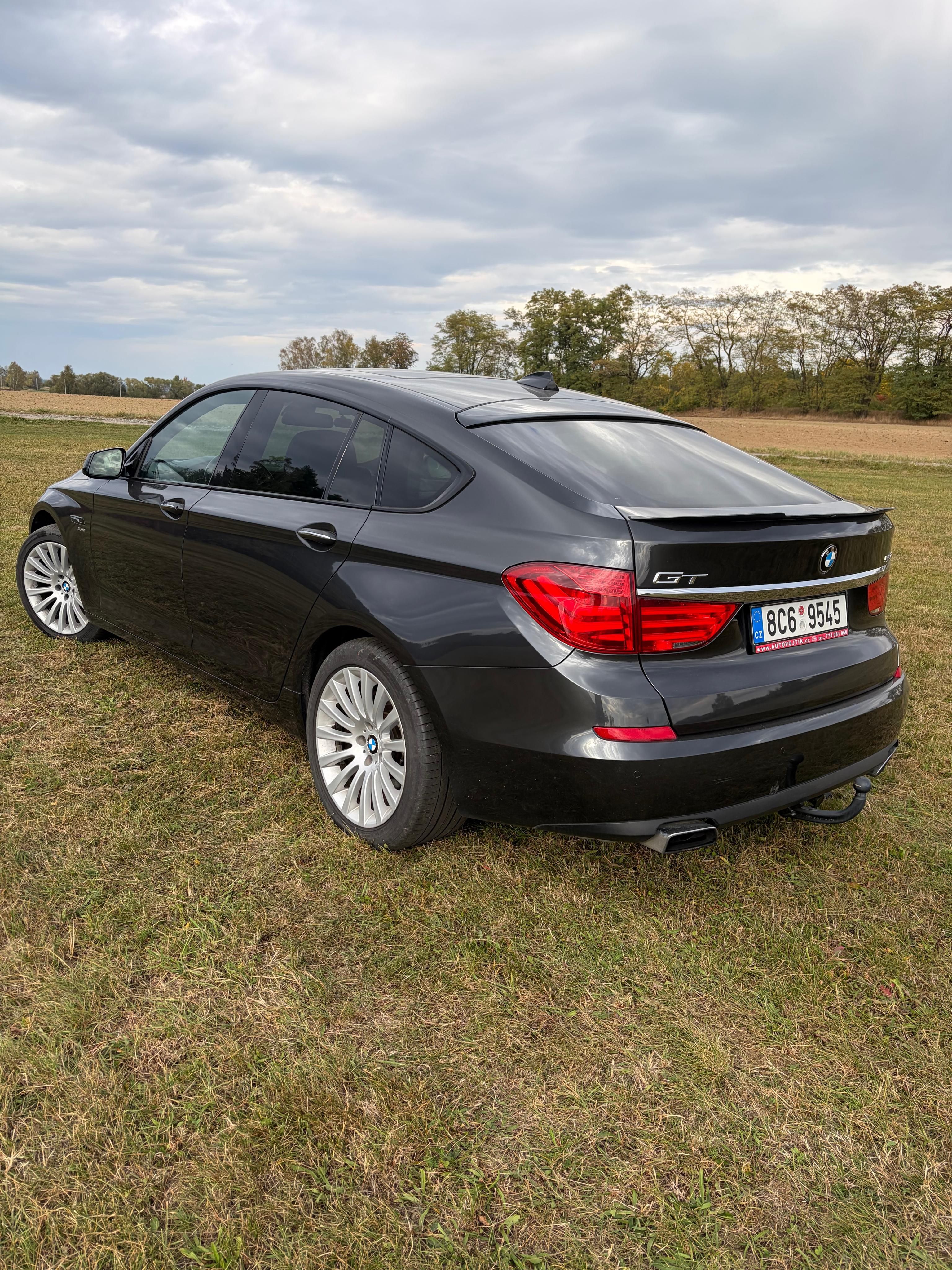 BMW Řada 5, 550I 300 kw ,xDrive - fotka 5