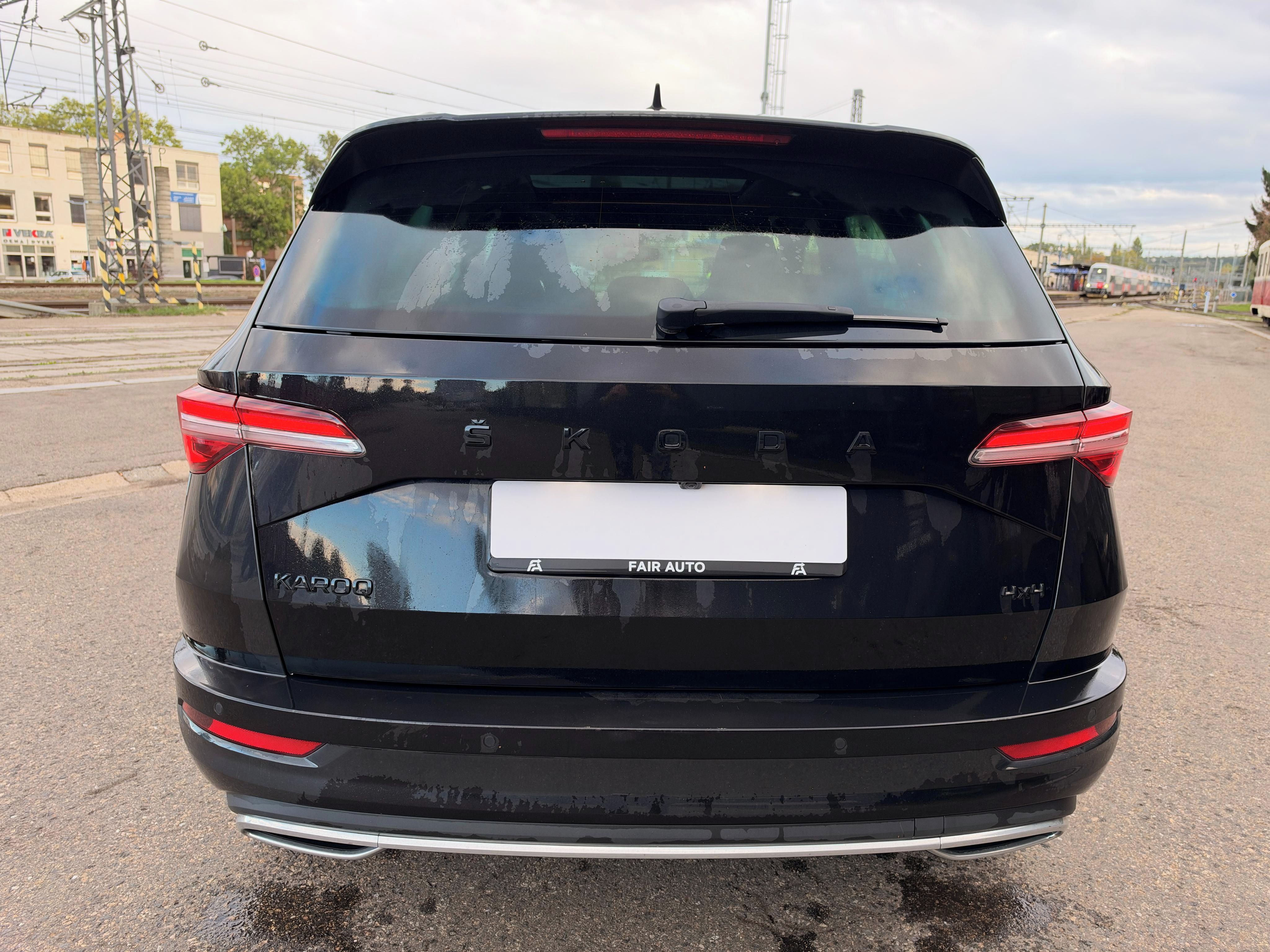 Škoda Karoq, 2.0TDi 110kW 4X4 DSG SPORTLINE - fotka 6