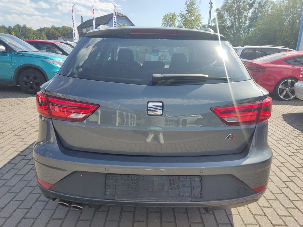 Seat Leon, 2,0 - fotka 6