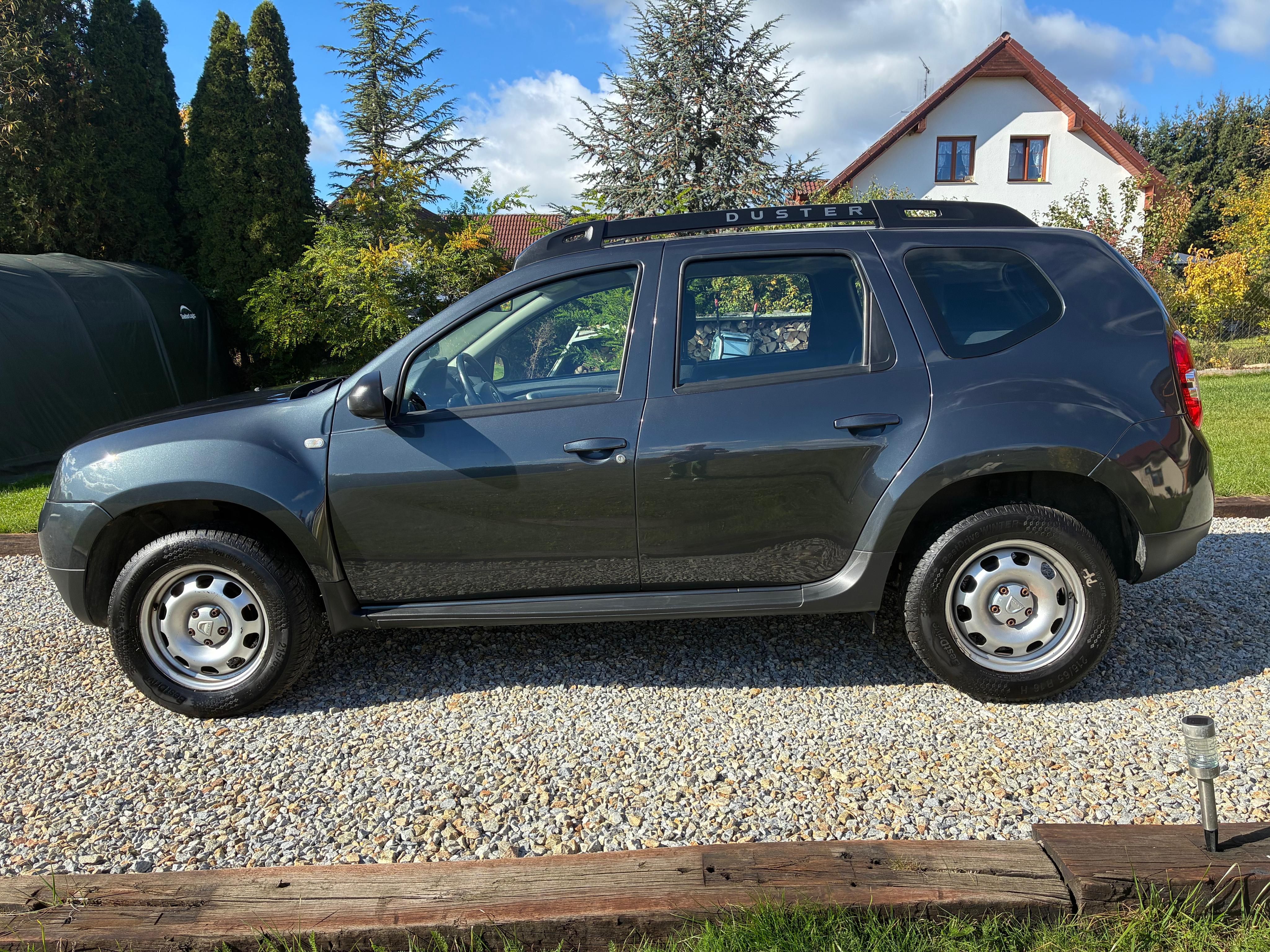 Dacia Duster, 1.6i  4x4 ZÁRUKA - fotka 2