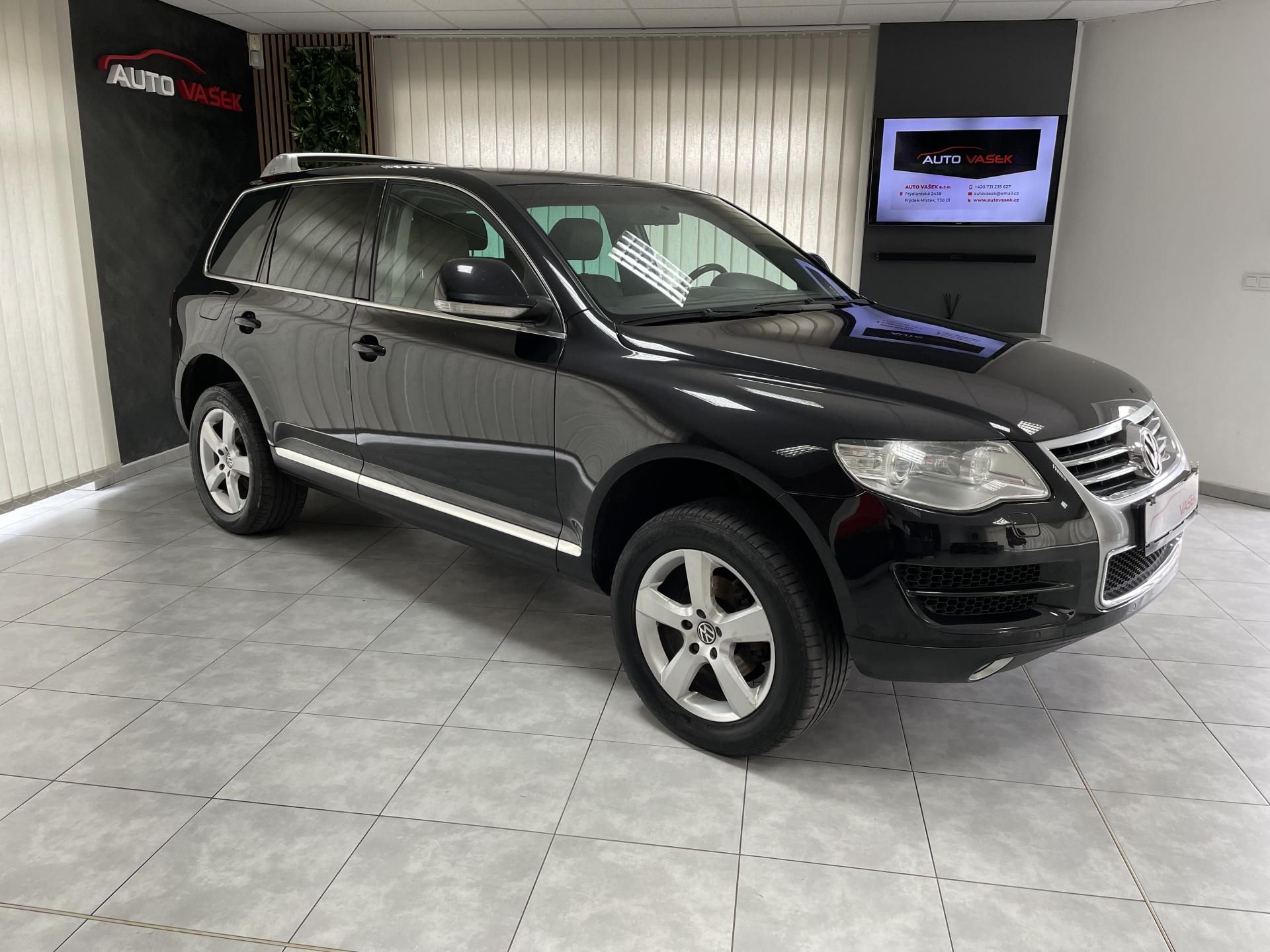 Volkswagen Touareg, 2.5 TDi ČR 6M 4X4 TZ 3500KG - fotka 2
