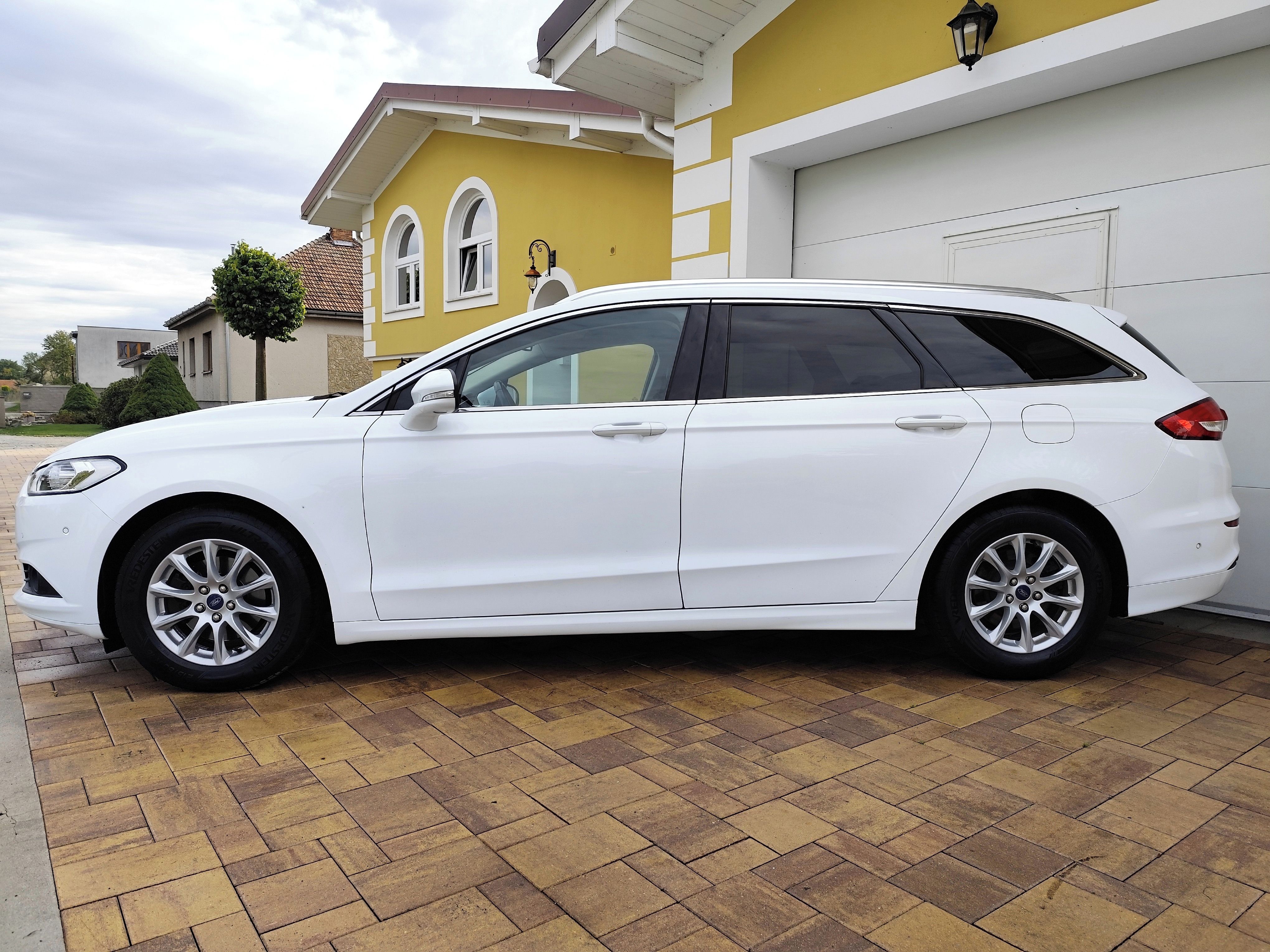 Ford Mondeo, 1.5Ecob.118KW-novérozvody,navi - fotka 5