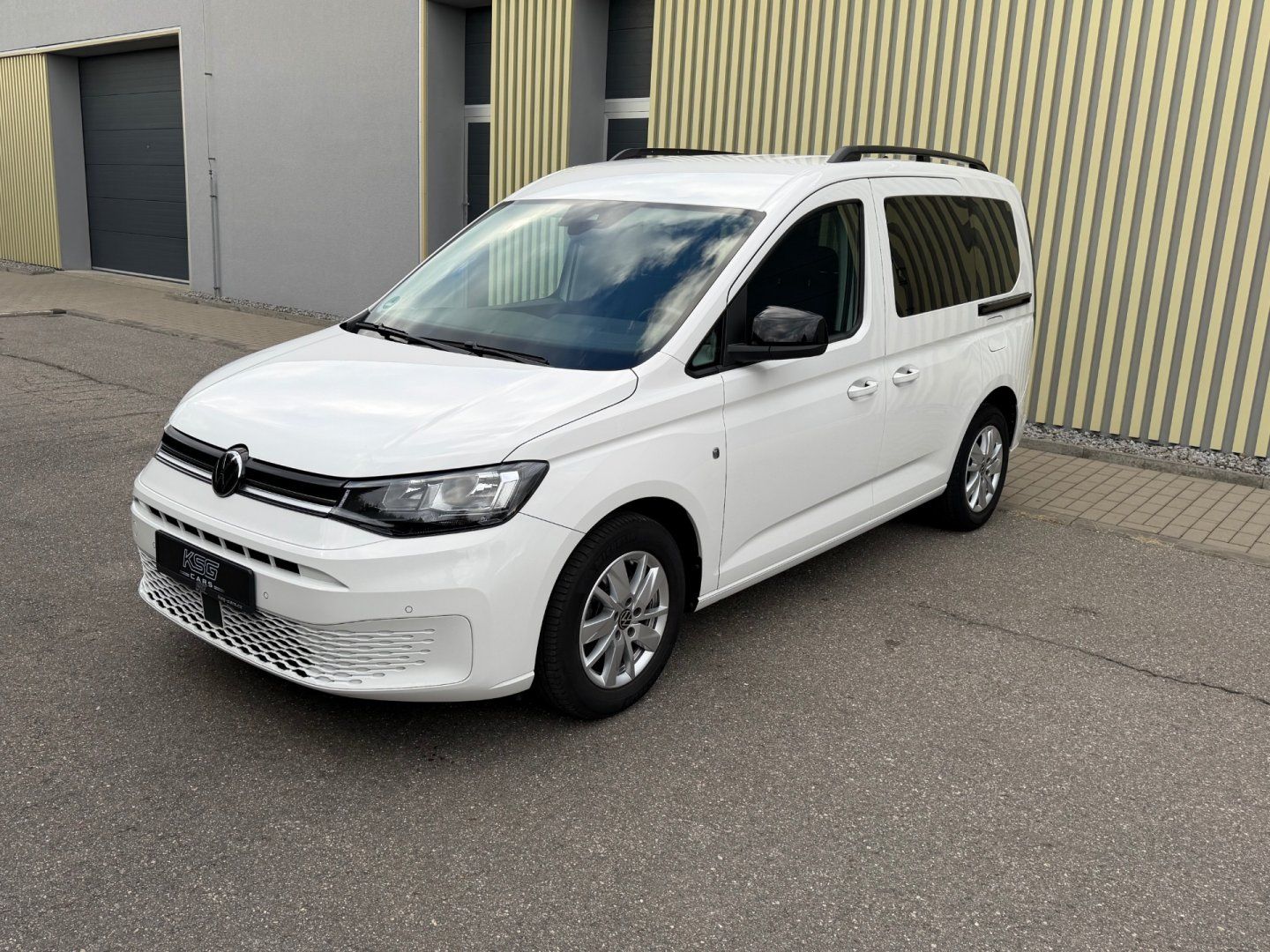Volkswagen Caddy, 1.5TSi LIFE Navi! Vyhř. okno! - fotka 2