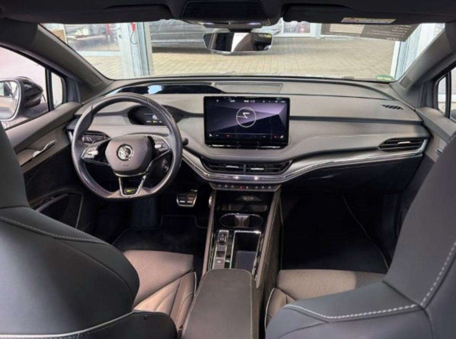 Škoda Enyaq, 85x (82 kWh) - fotka 3