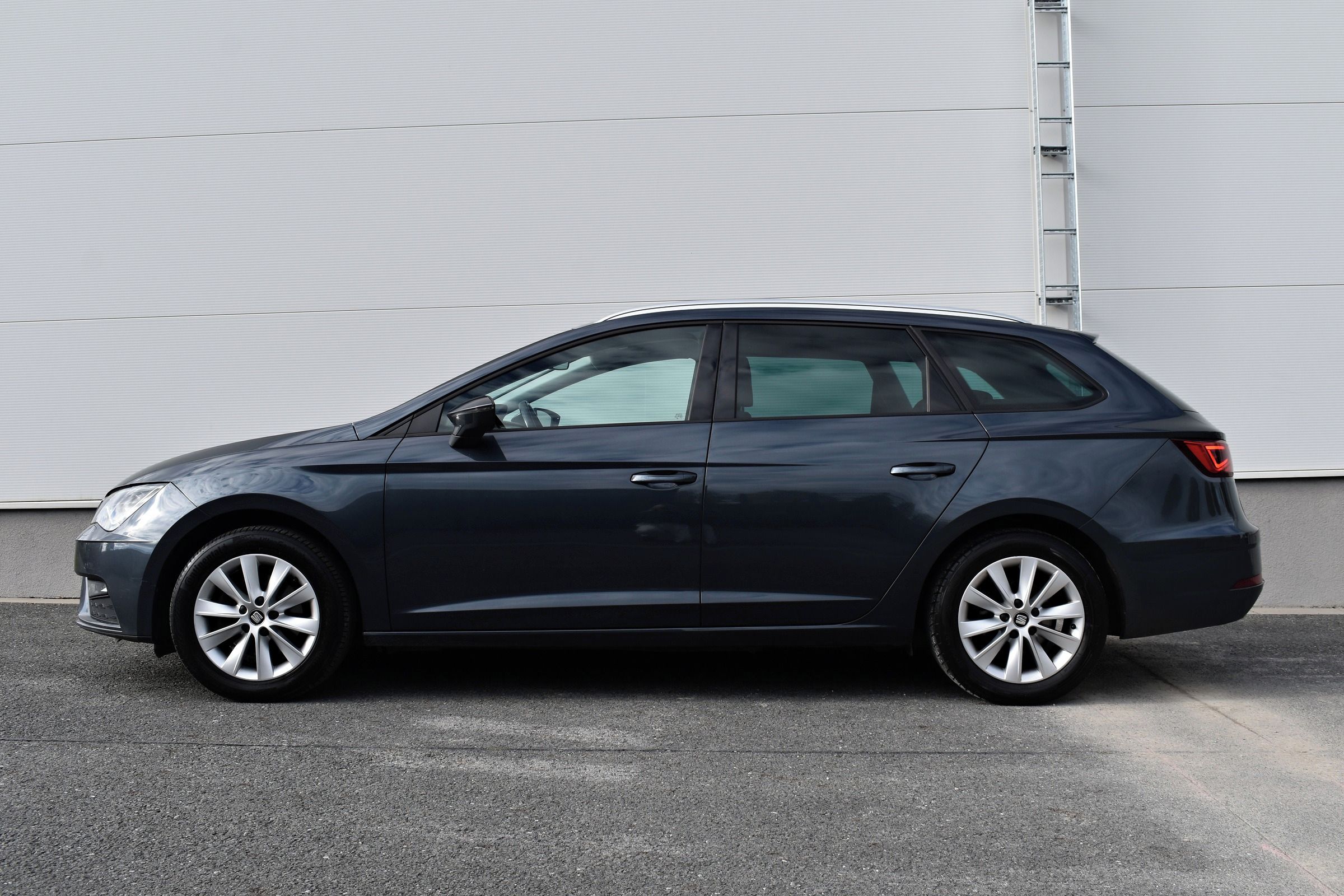Seat Leon, 1.6 TDI ST Style CarPlay - fotka 4