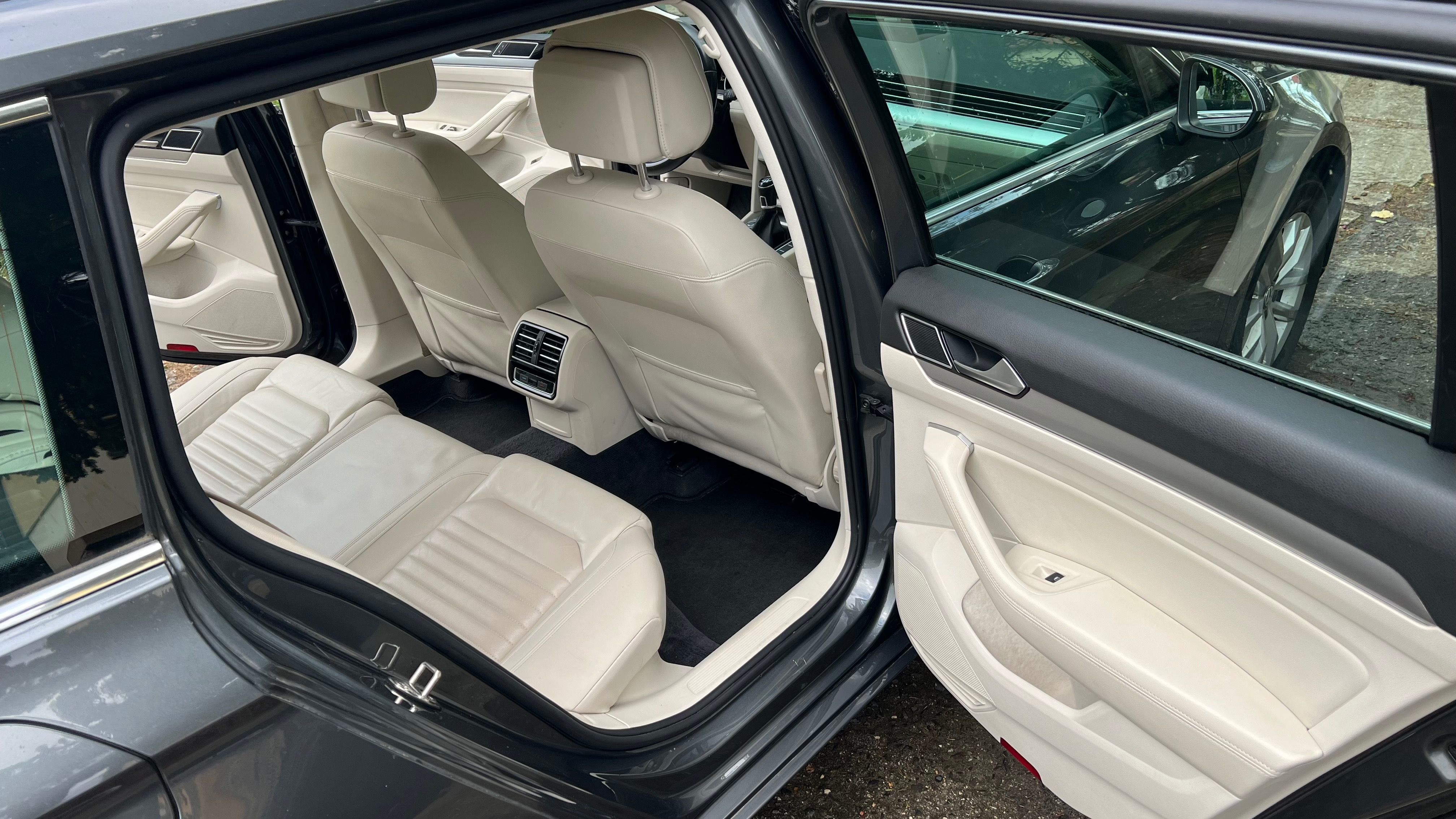Volkswagen Passat, 2 - fotka 5