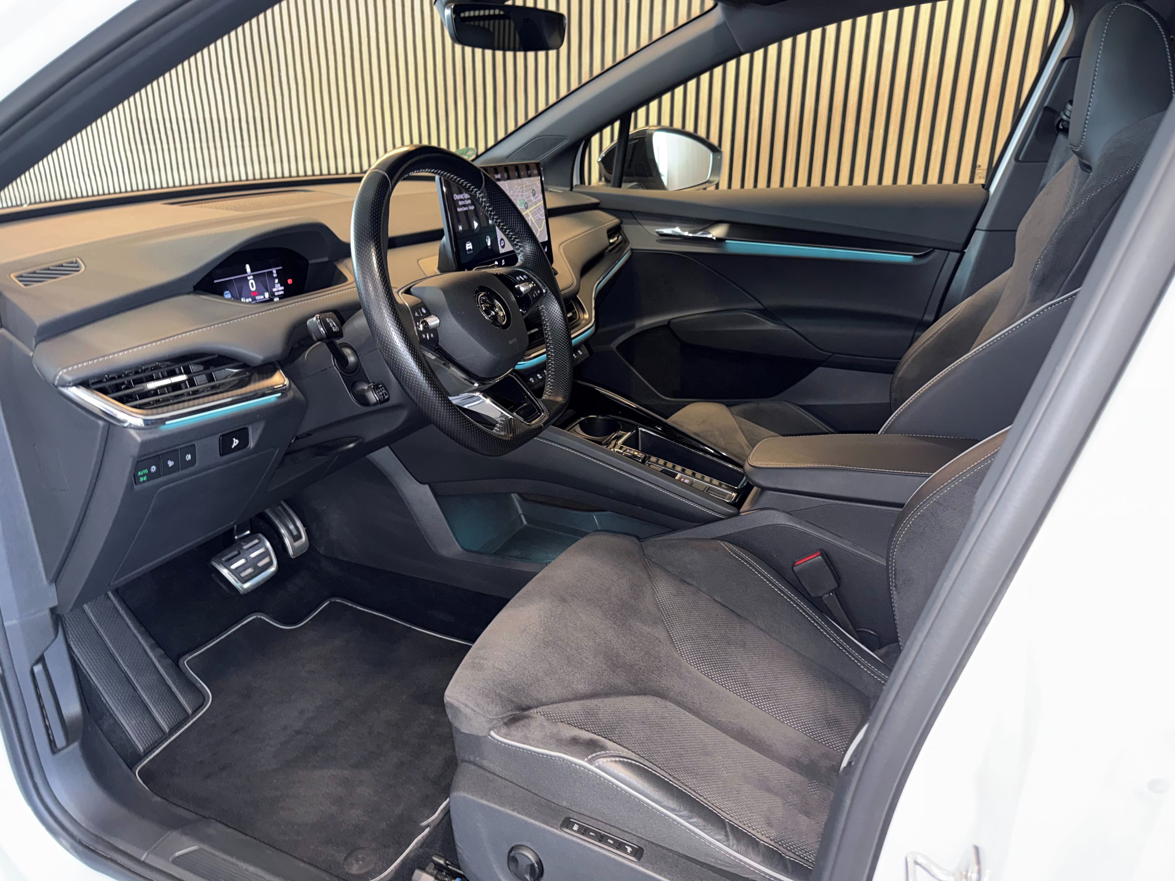 Škoda Enyaq, 80x 4X4 Sport Tep.čerp. Záruka - fotka 6