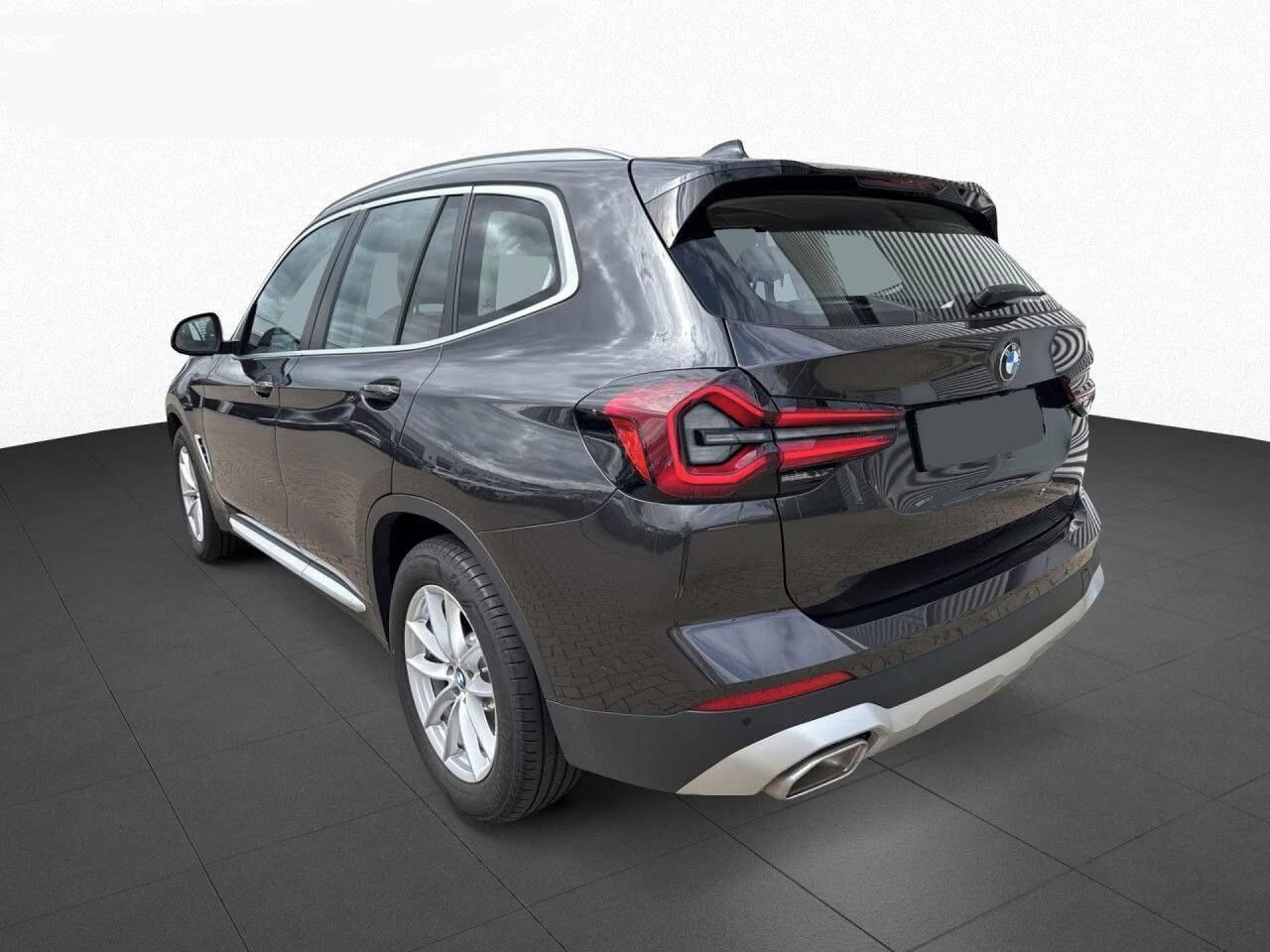 BMW X3, xDrive 20d *Kůže*Navi*Kamera* - fotka 2