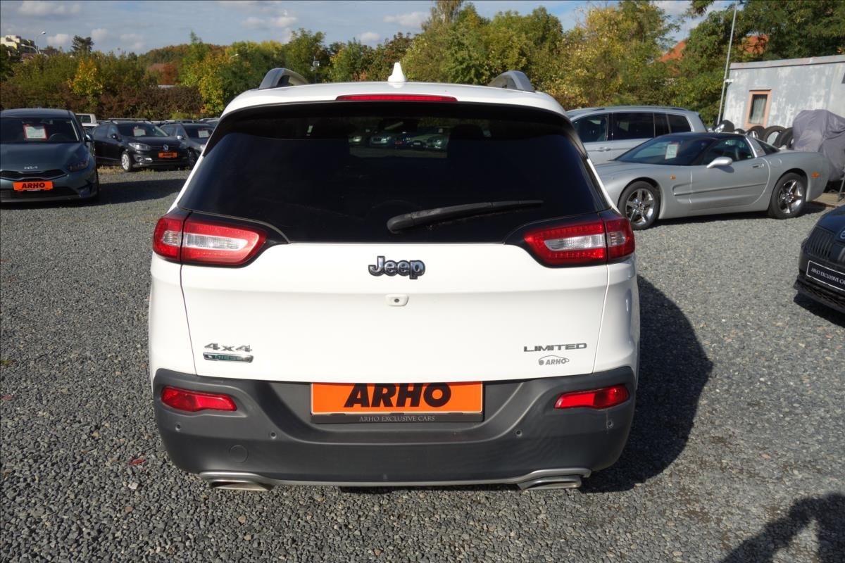 Jeep Cherokee, 2,2 M-JET, ČR, LIMITED, 4WD. - fotka 4