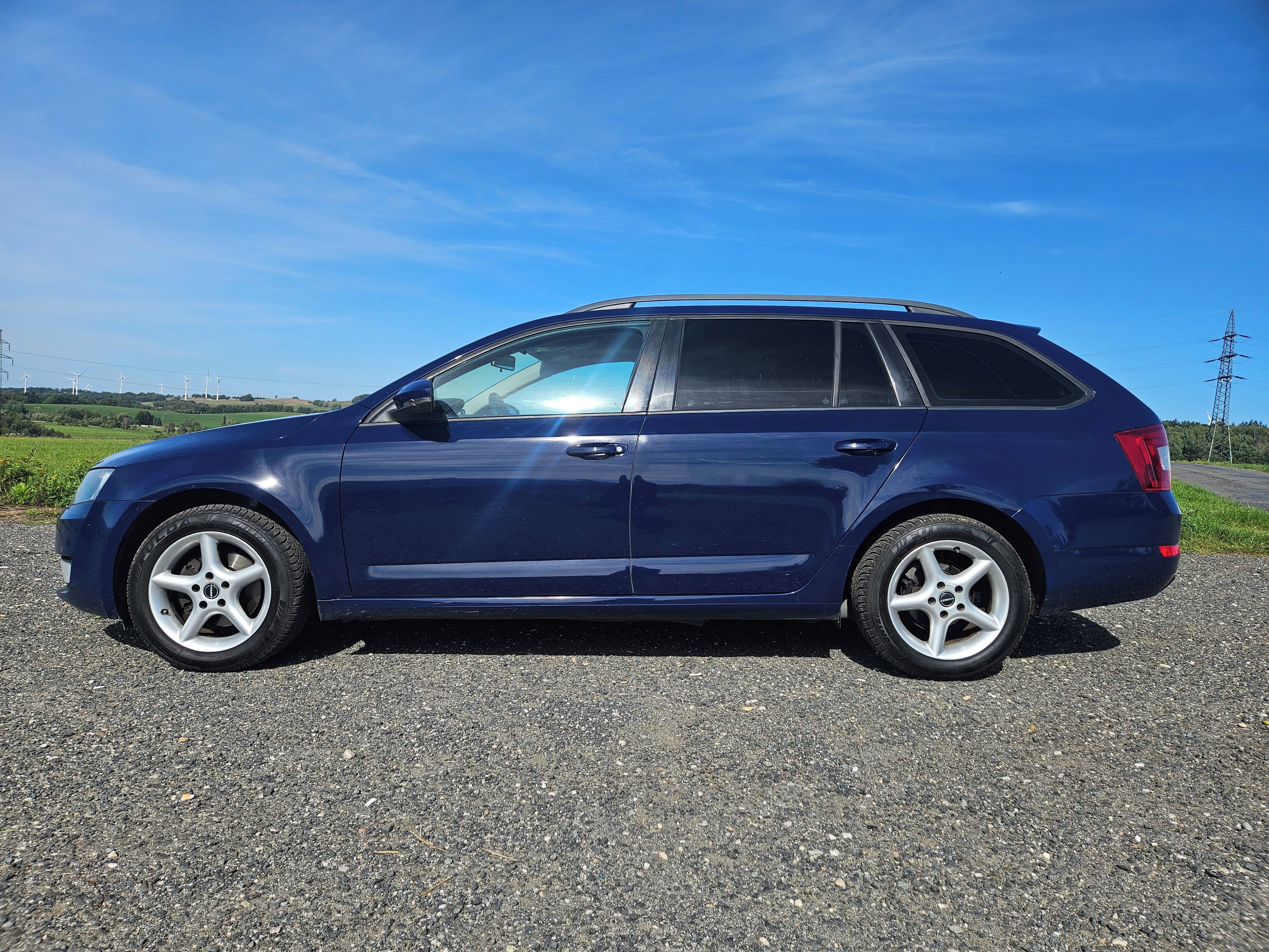 Škoda Octavia, 1.6 TDi - fotka 4