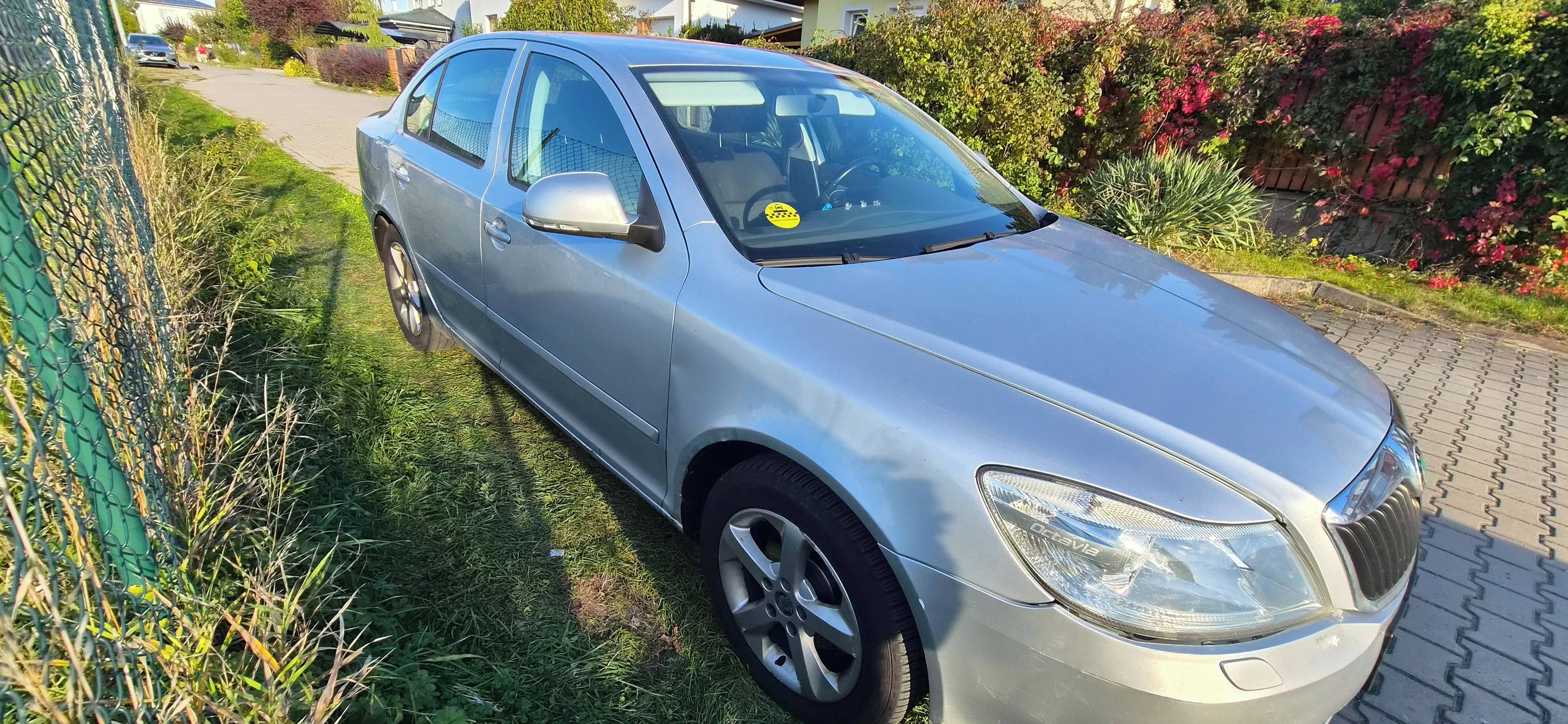 Škoda Octavia, Škoda Octavia II, 1.6D, 77kW, - fotka 5
