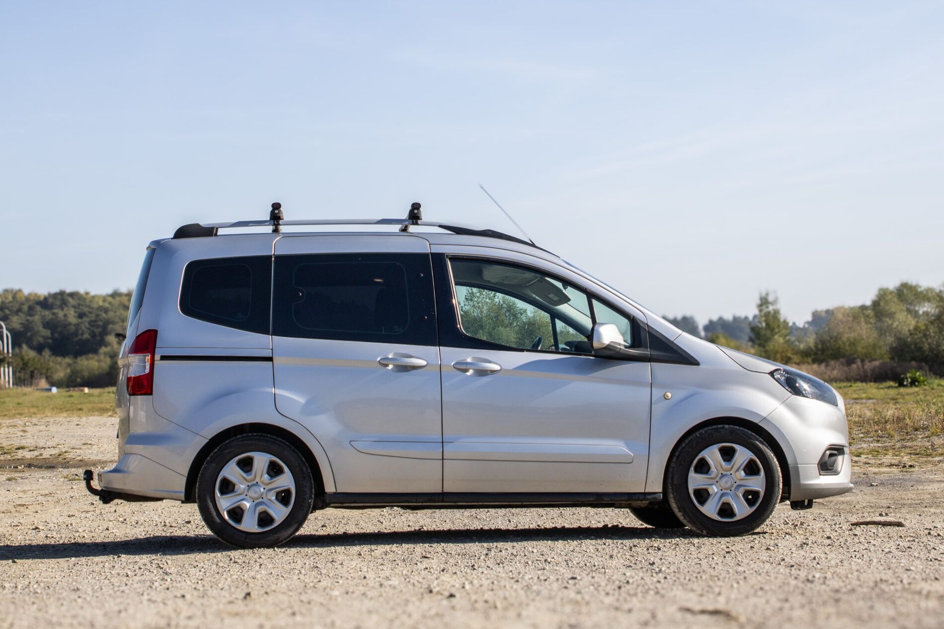 Ford Tourneo Courier - fotka 4