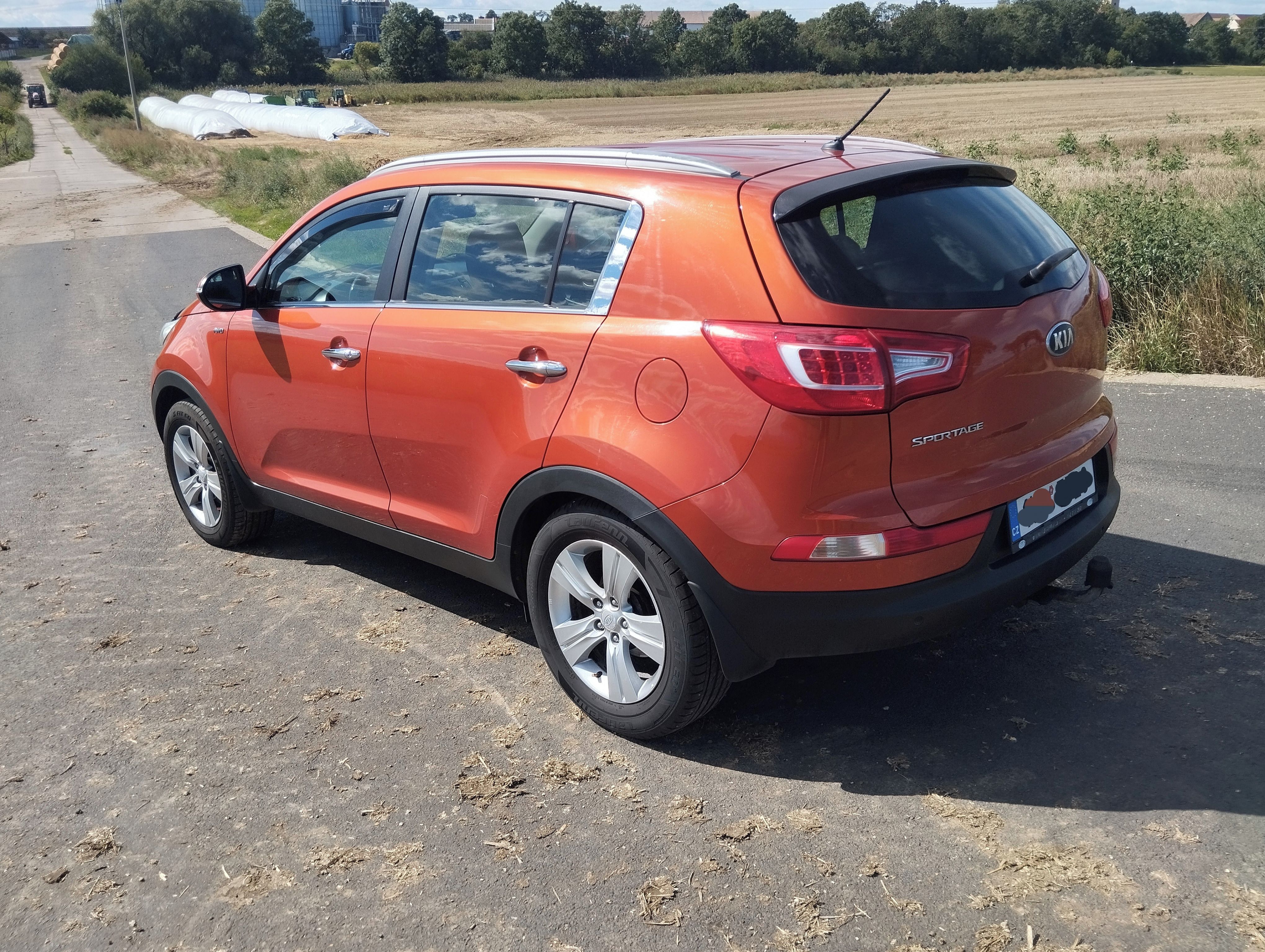 Kia Sportage, KIA SPORTAGE 2,0 CRDI AWD - fotka 6